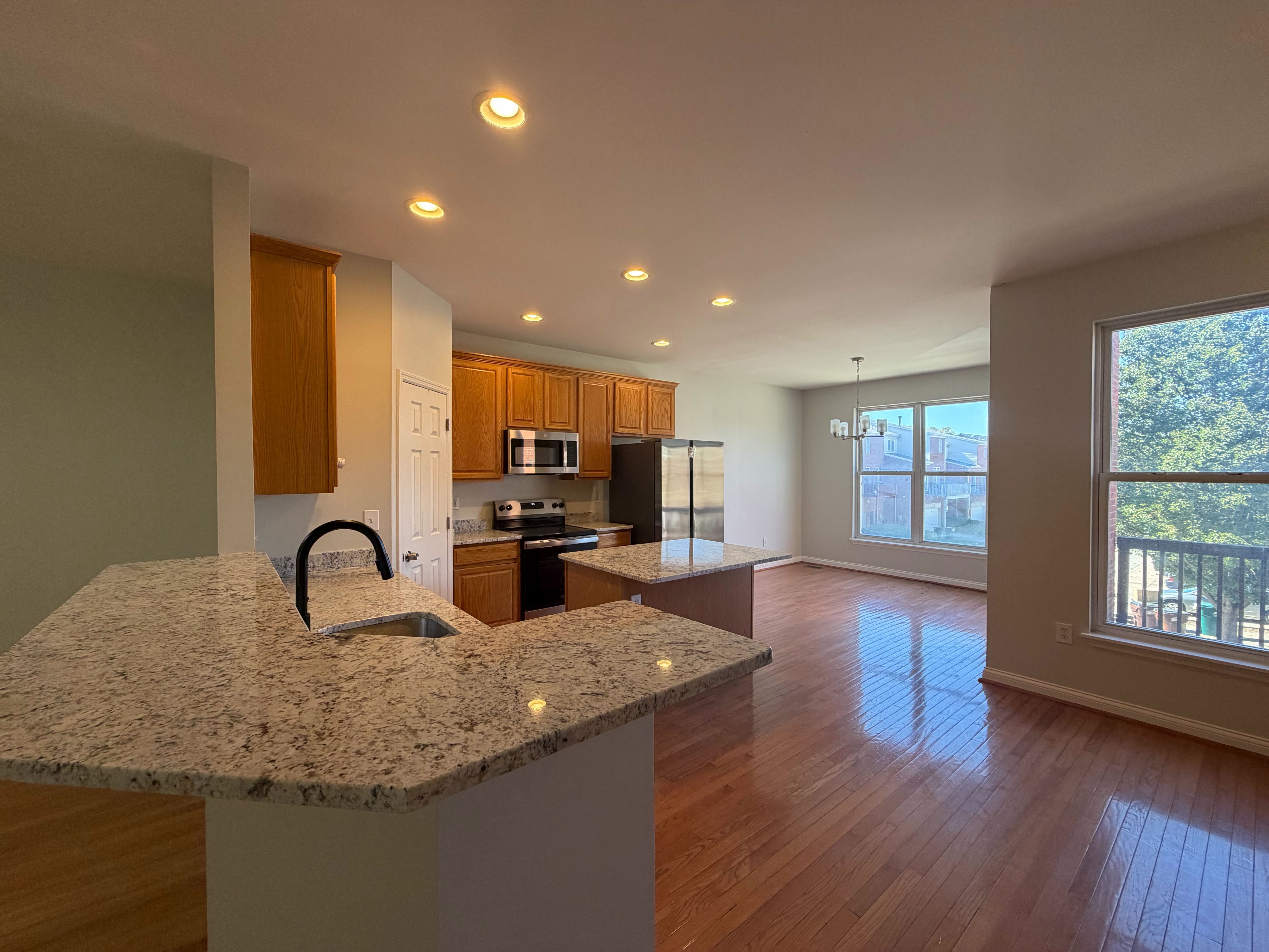Photo 26 of 32 of 1031 Cutter St, Cincinnati, OH