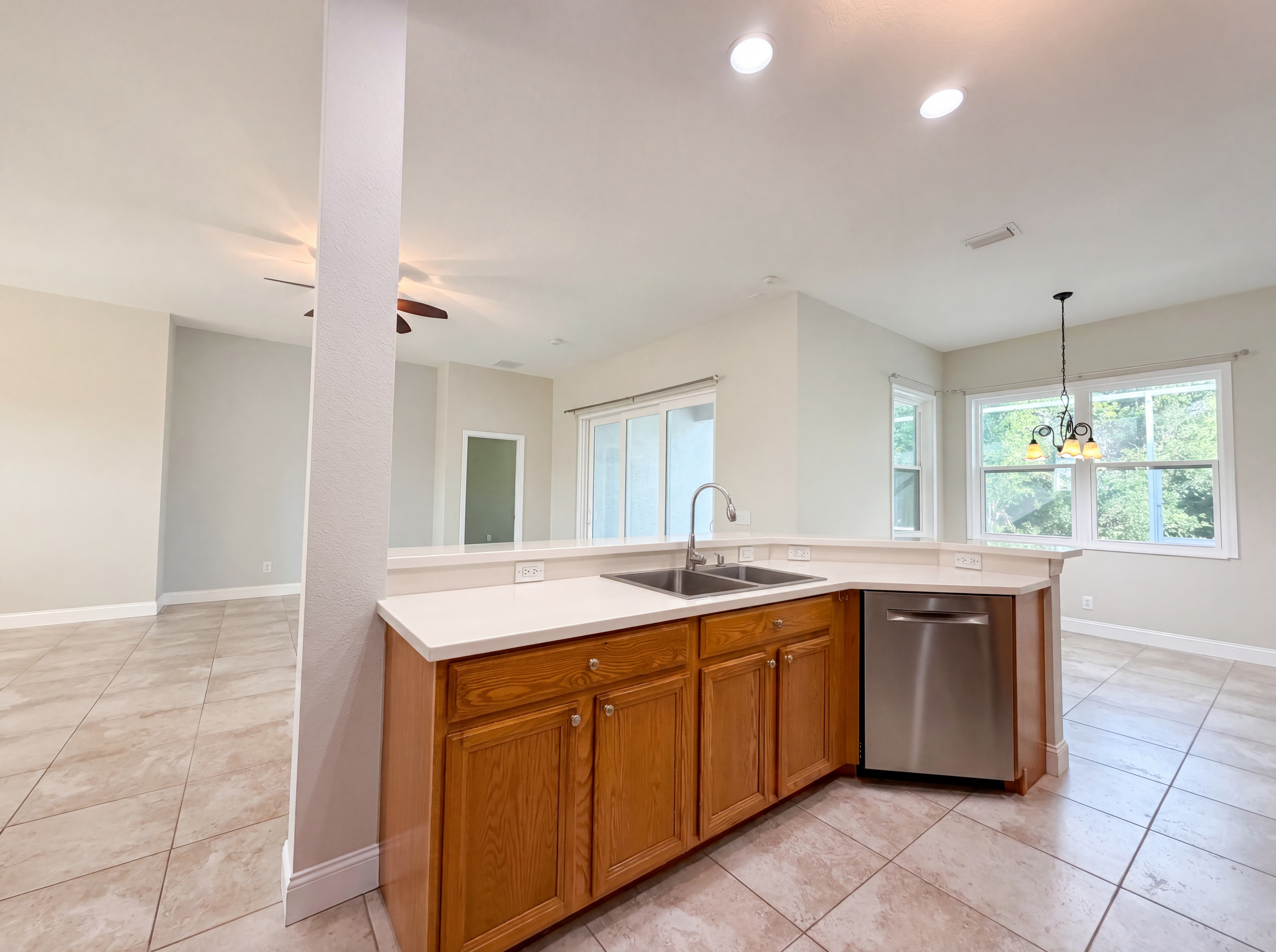 Photo 20 of 31 of 7841 Kavanagh Ct, Sarasota, FL