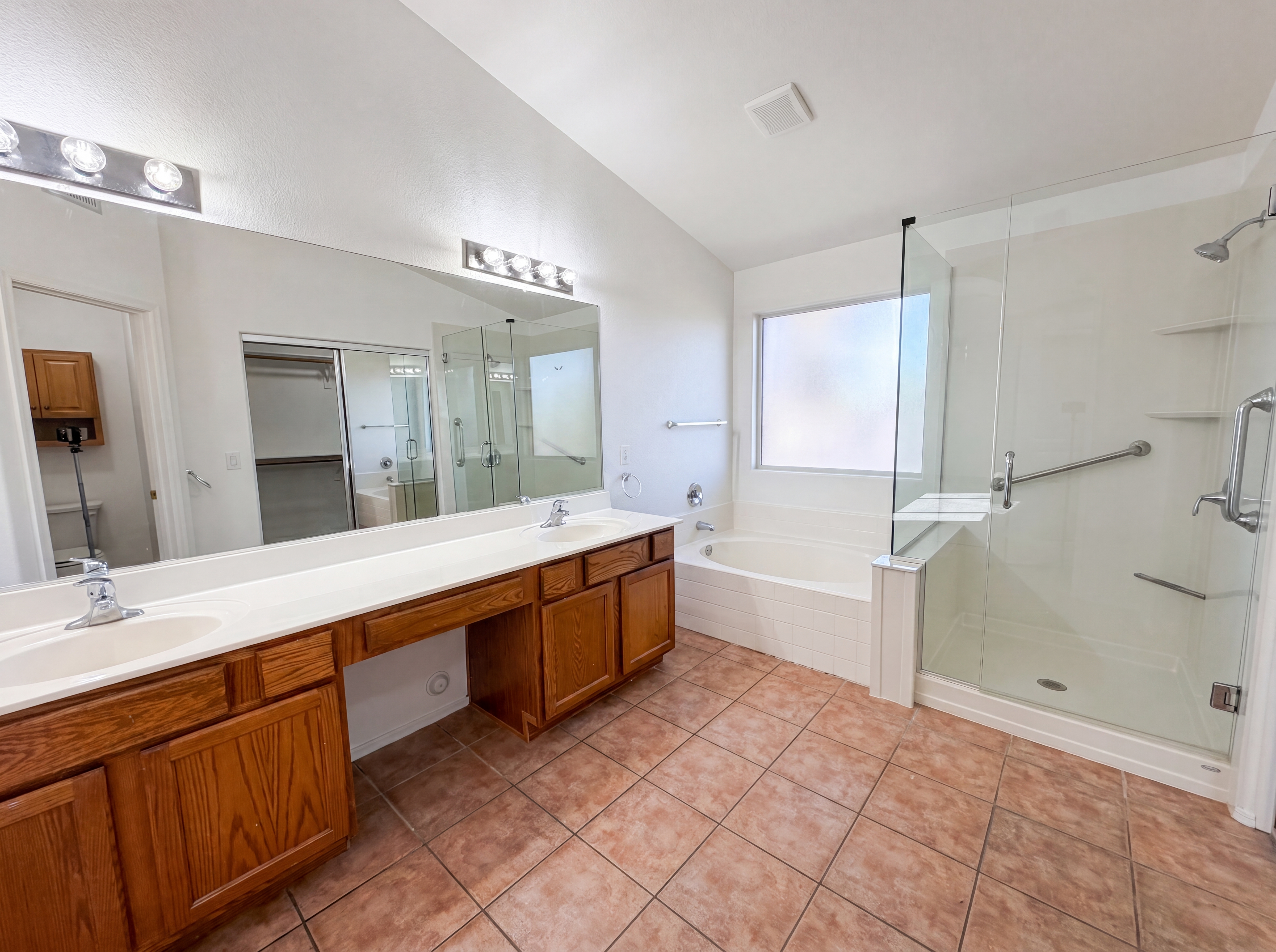 Photo 16 of 38 of 2133 S Nielson St, Gilbert, AZ