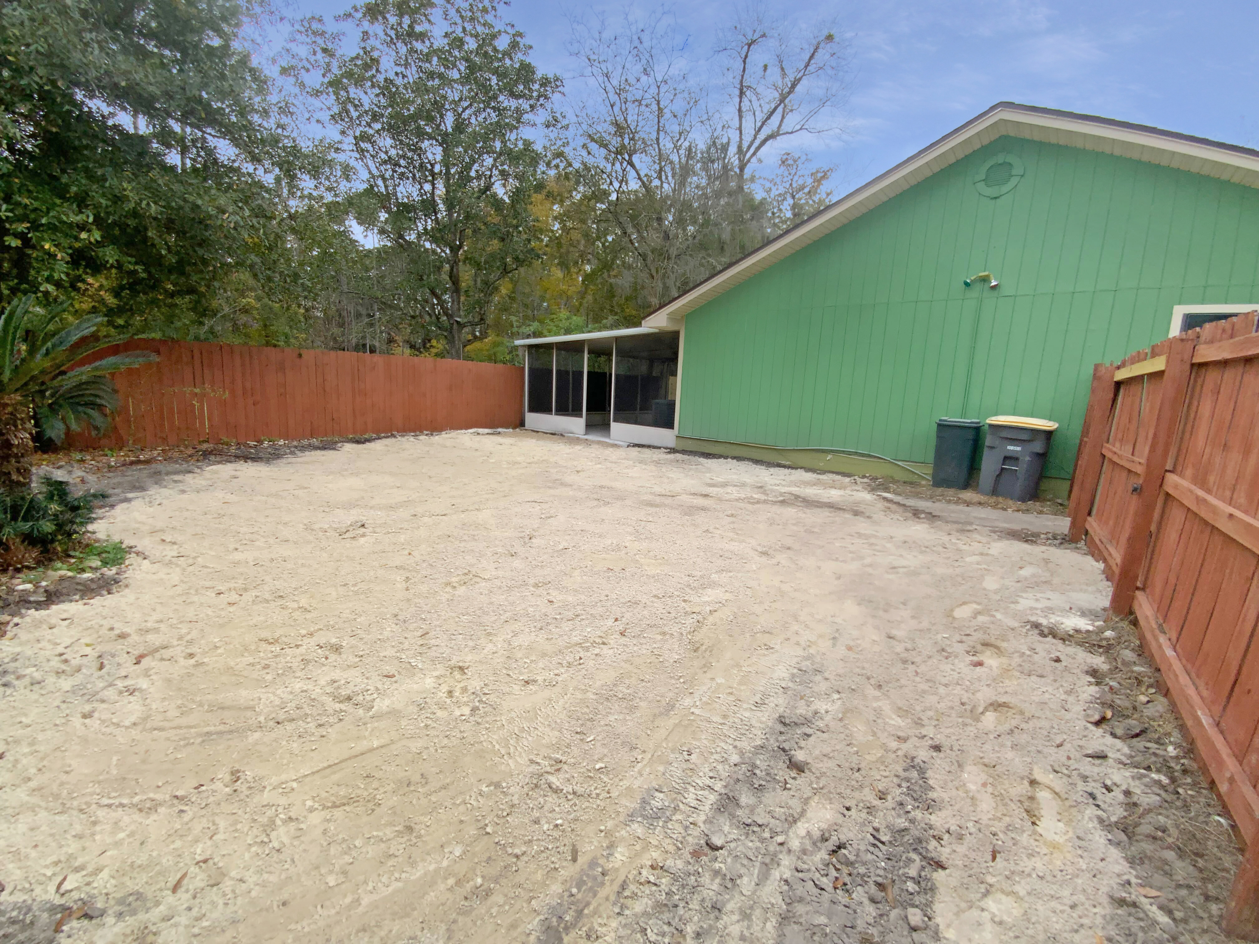 Photo 20 of 22 of 2440 Deloach Ln, Jacksonville, FL
