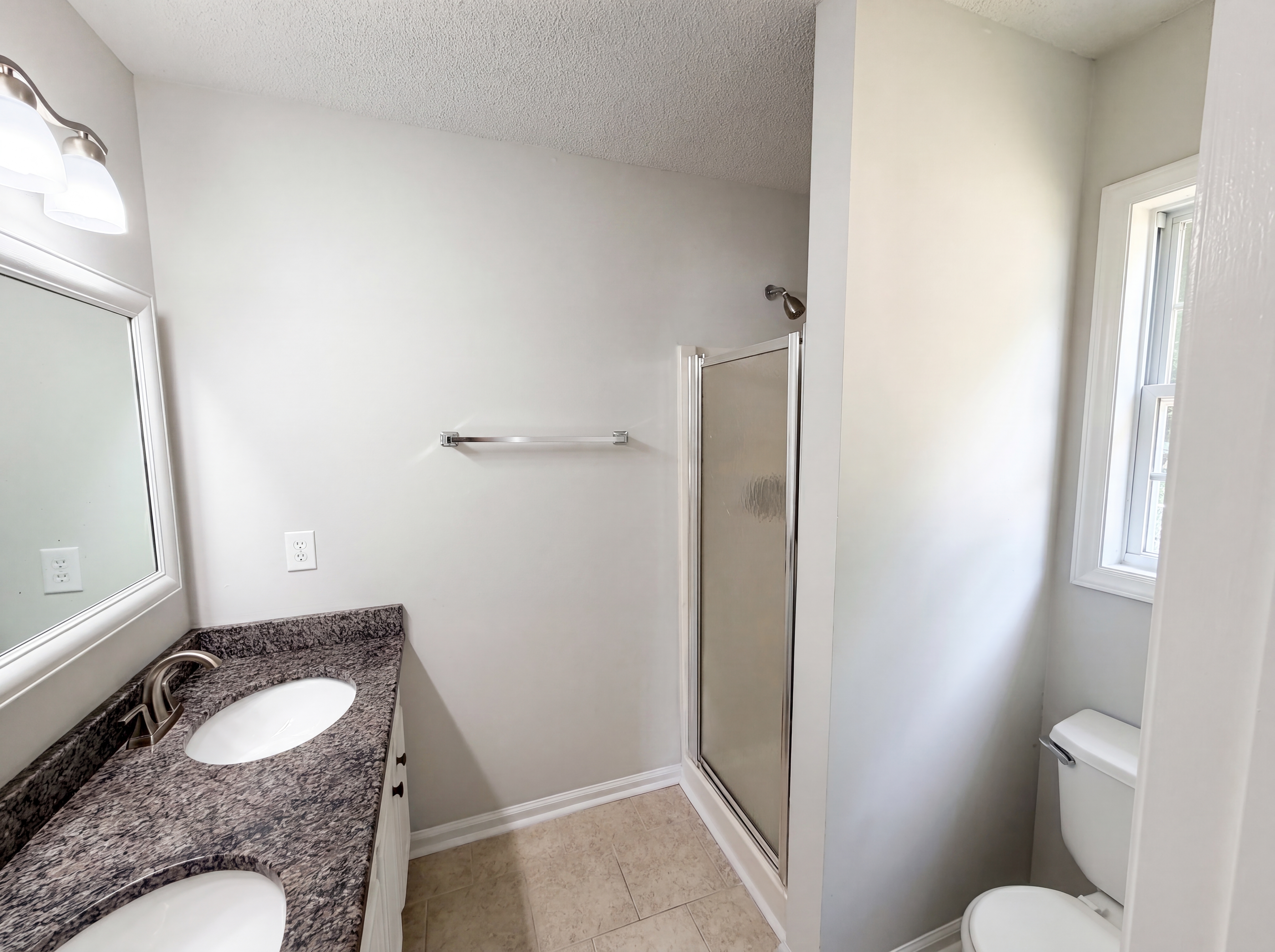 Photo 10 of 16 of 1024 Laurel Leaf Rd, Zebulon, NC