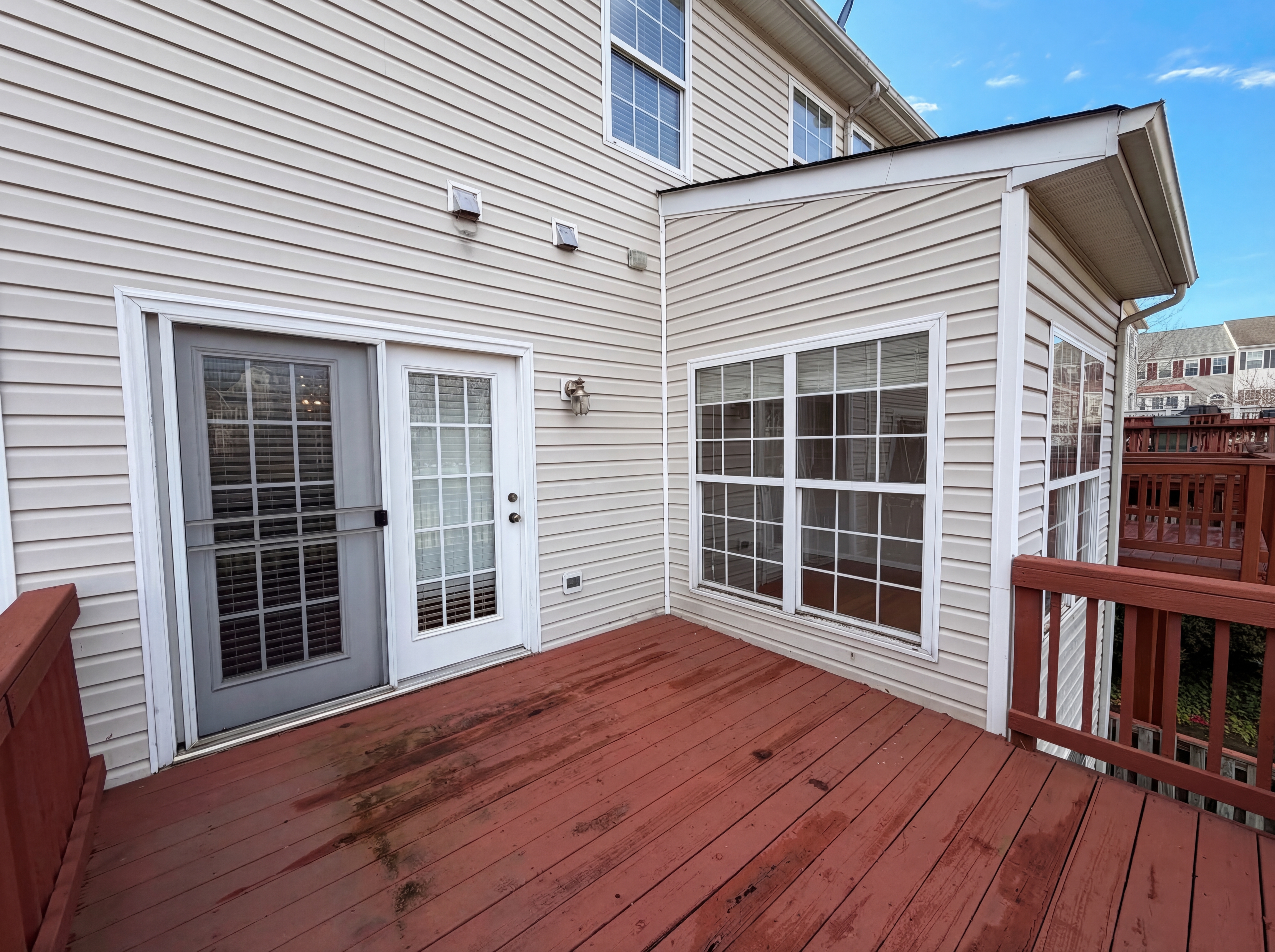 Photo 18 of 28 of 18560 Sierra Springs Sq, Leesburg, VA