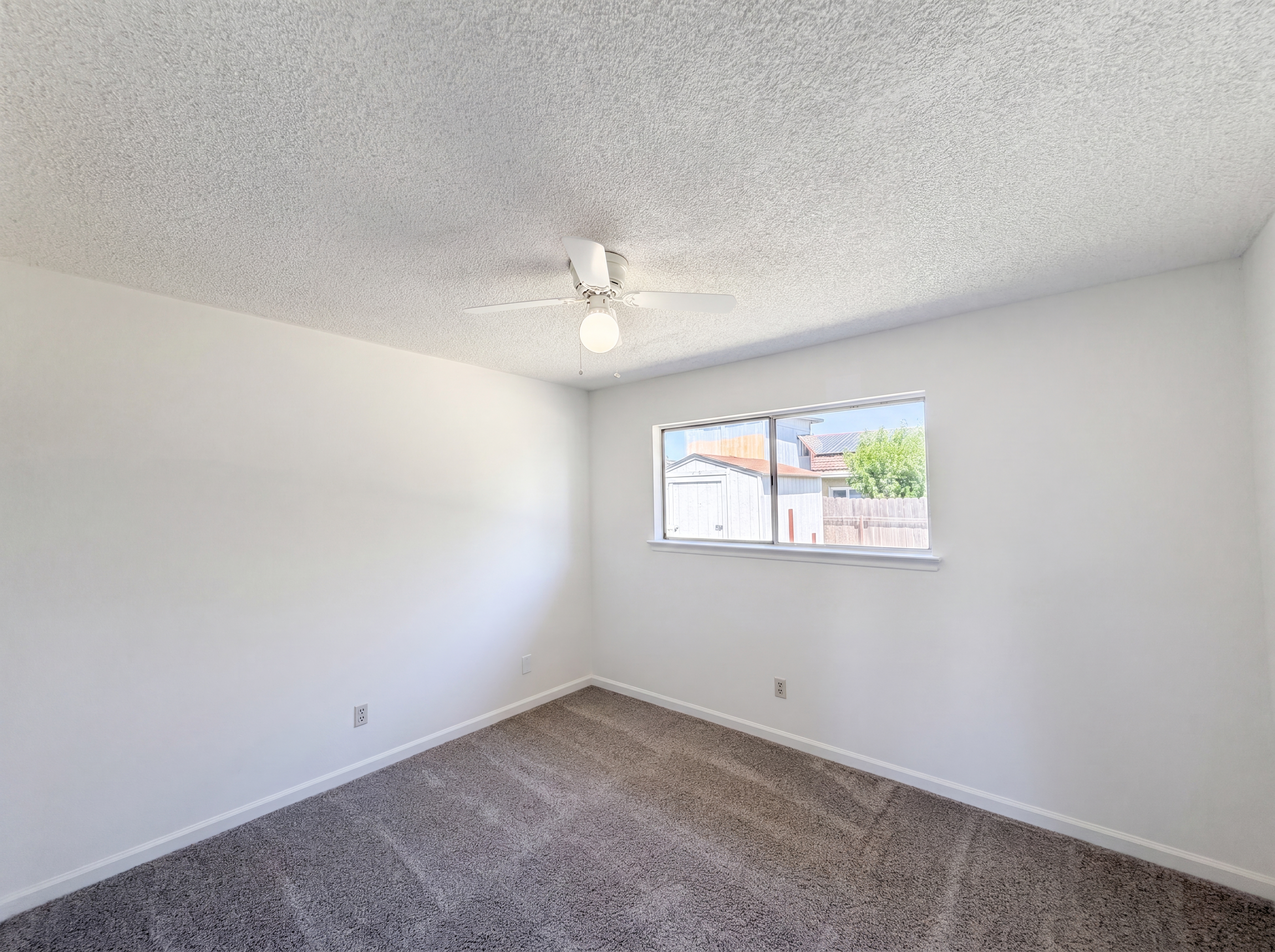 Photo 18 of 38 of 8845 Los Olivas Ct, Stockton, CA