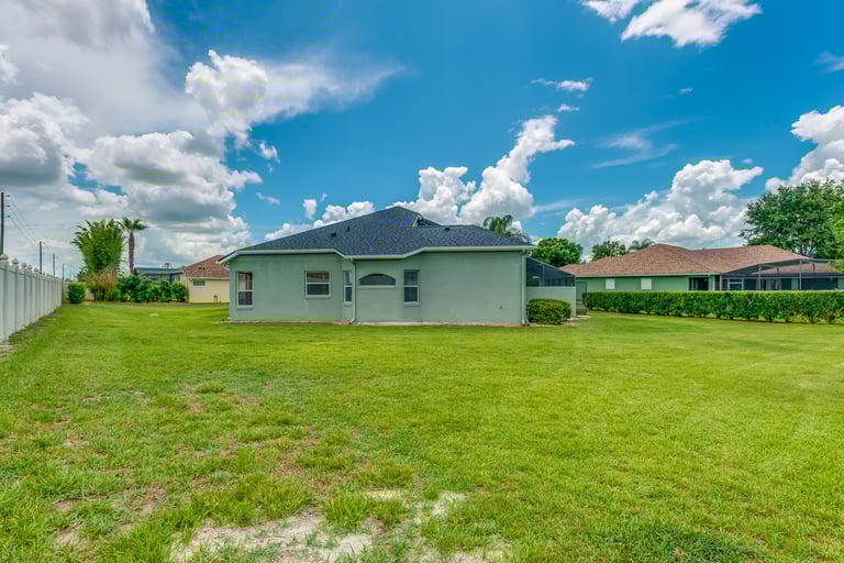 Photo 28 of 31 - 9067 Laurel Ridge Dr, Mount Dora, FL 32757
