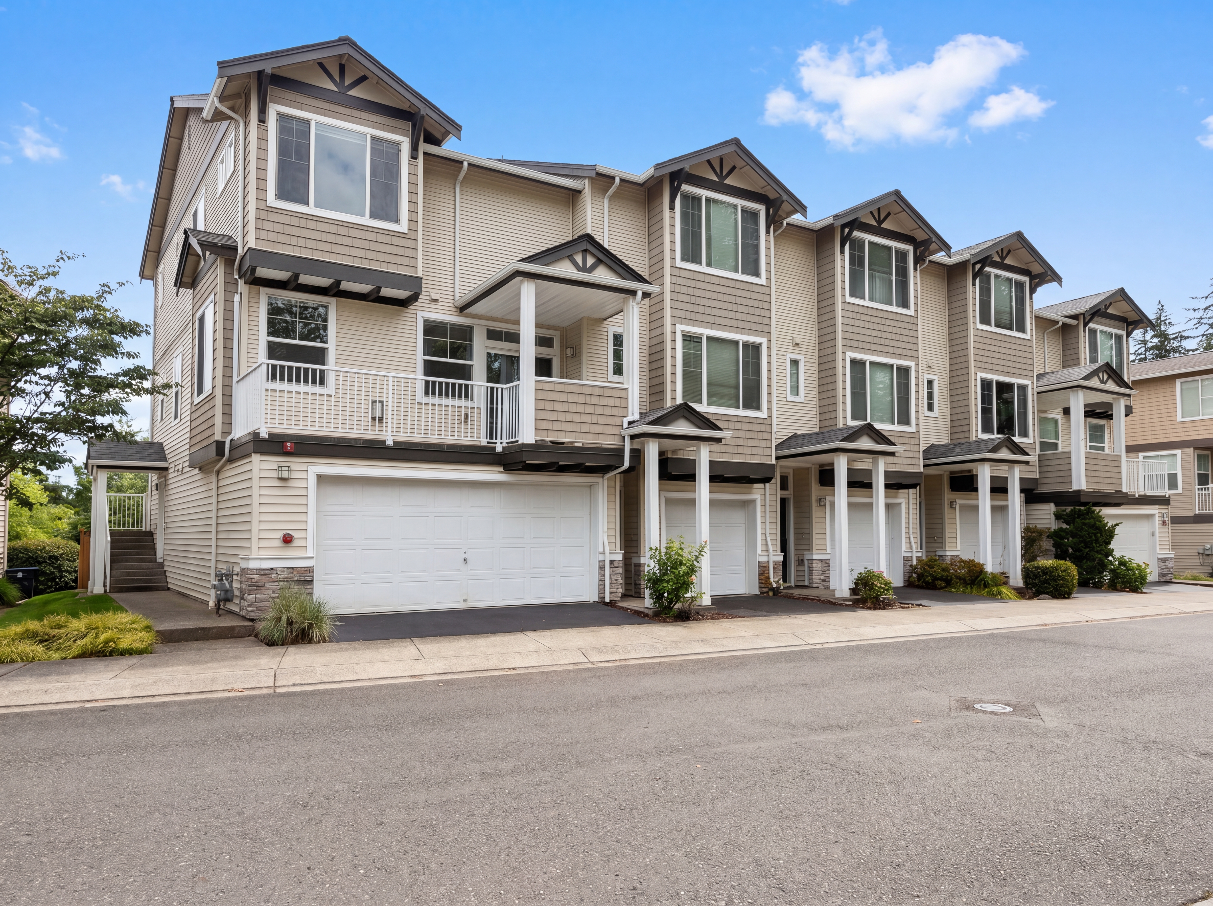 Photo 21 of 26 of 15485 SW Sparrow Loop, Beaverton, OR