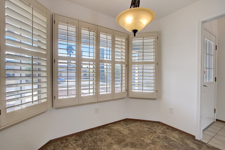 Photo 24 of 33 - 4205 Gold Ridge Way, Antelope, CA 95843