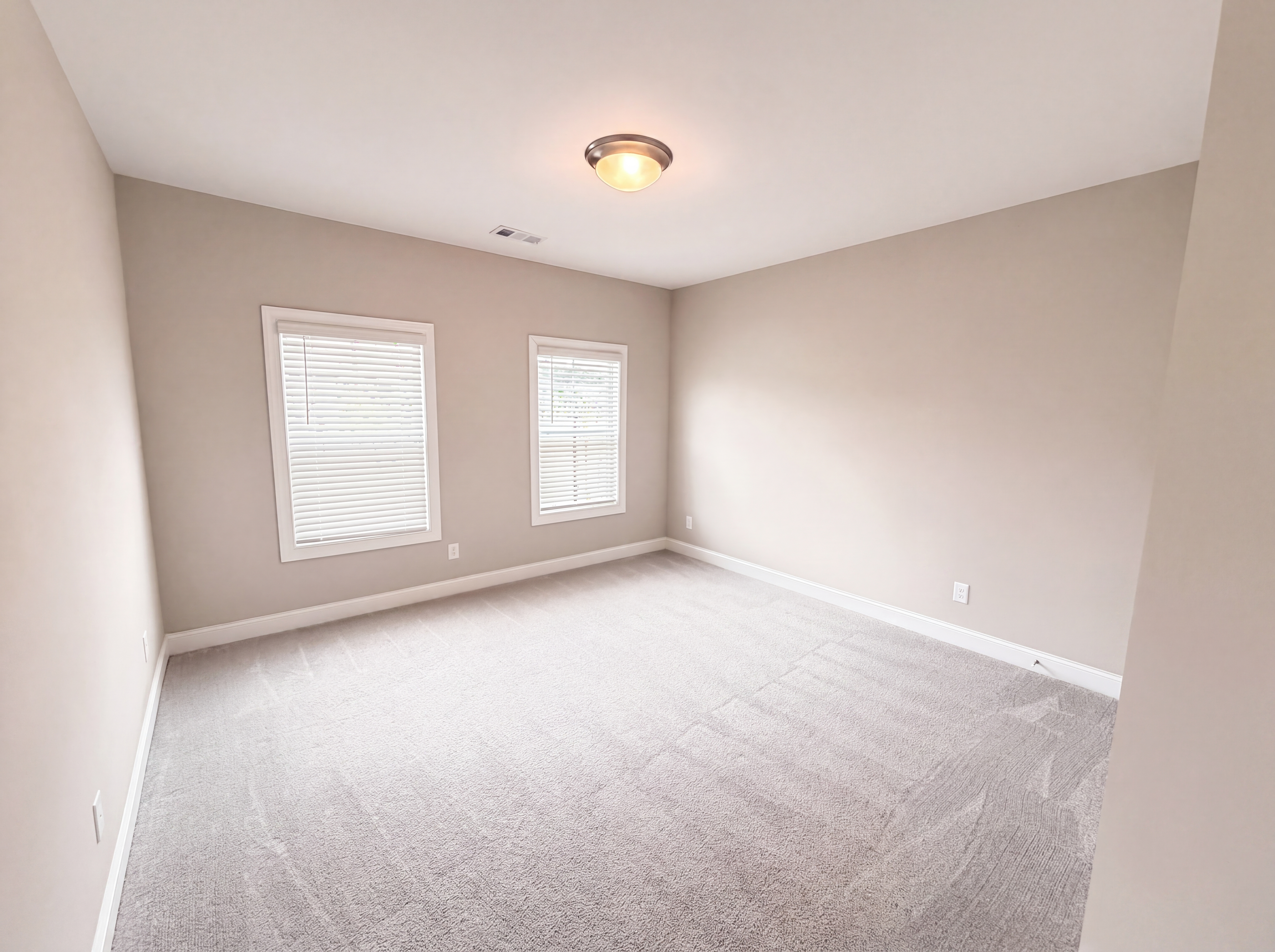 Photo 18 of 27 of 820 Pennington View Ln, Alpharetta, GA