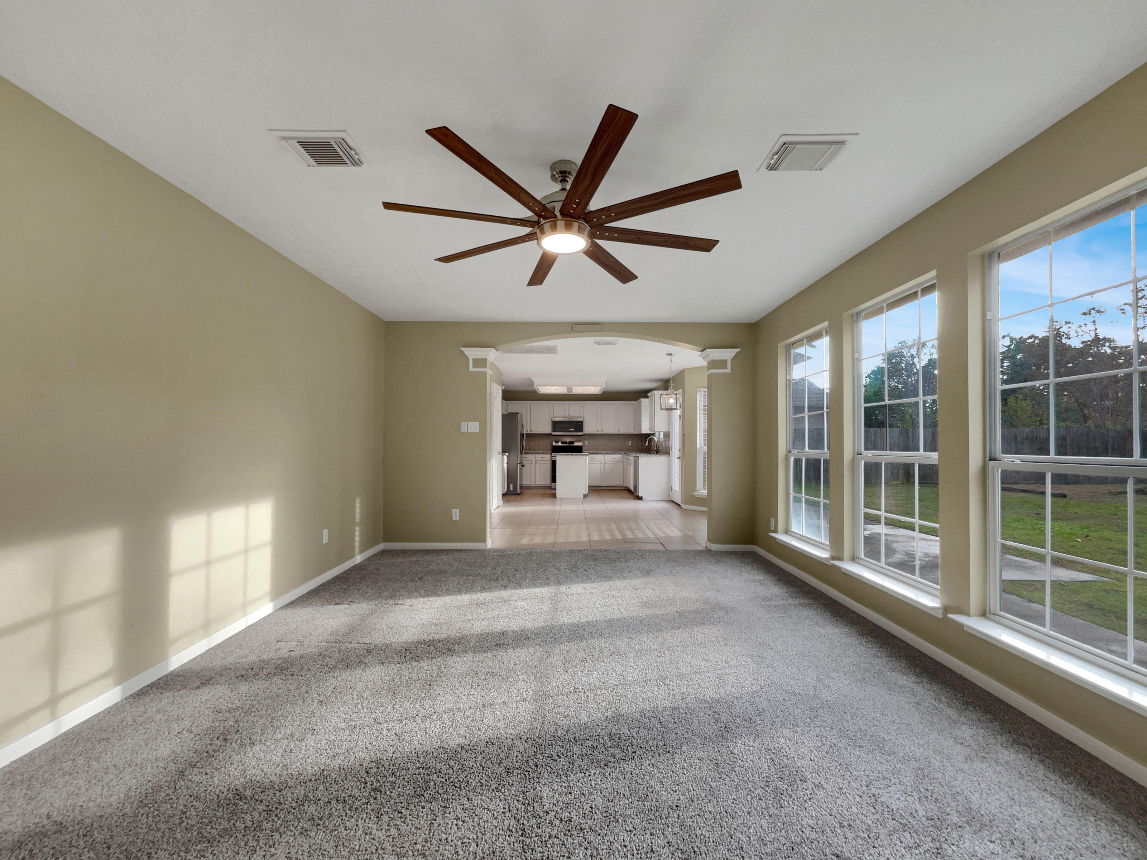 Photo 14 of 23 of 25823 Bearborough Dr, Spring, TX