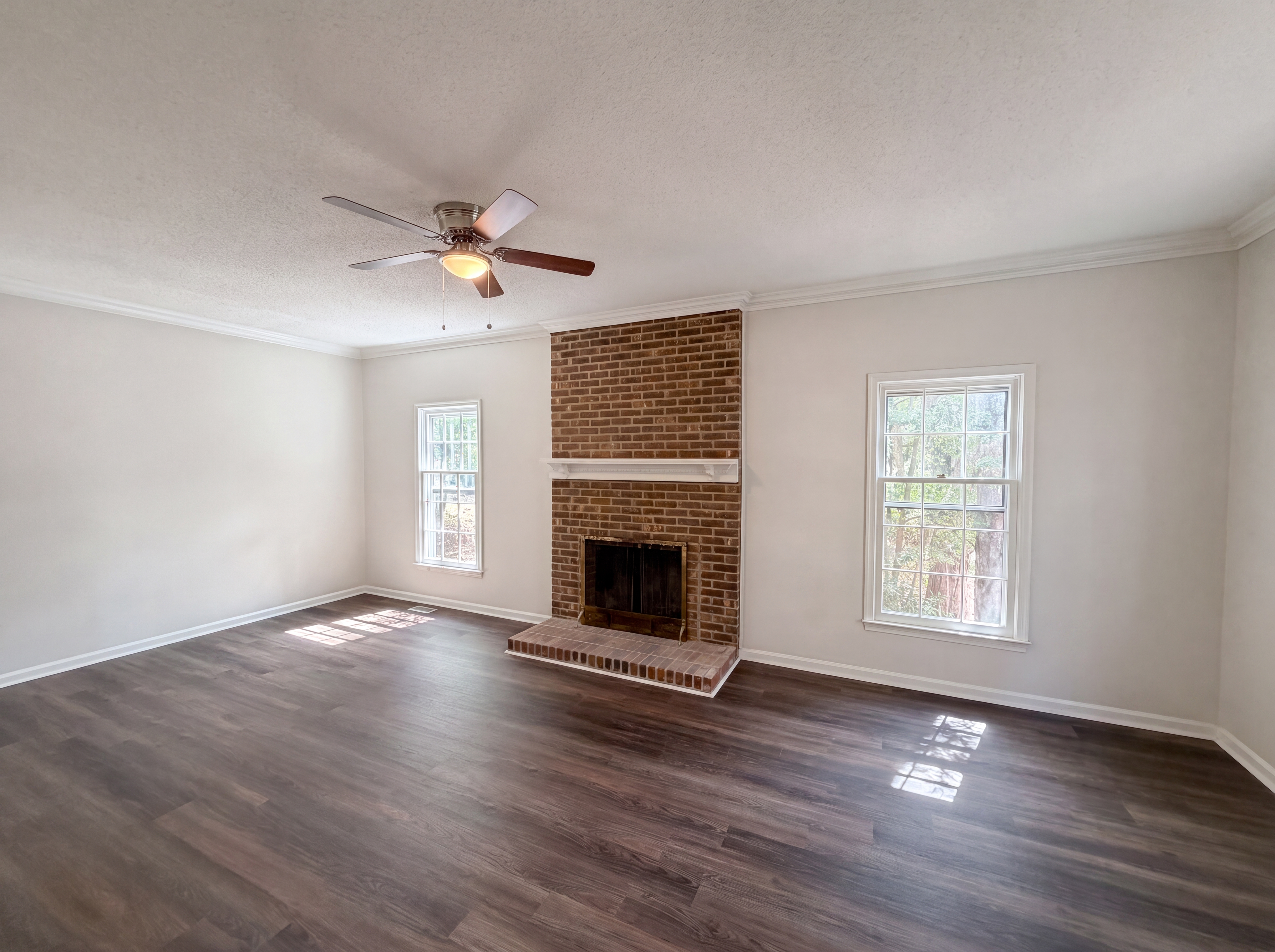 Photo 3 of 16 of 5209 Heelands Ct, Raleigh, NC