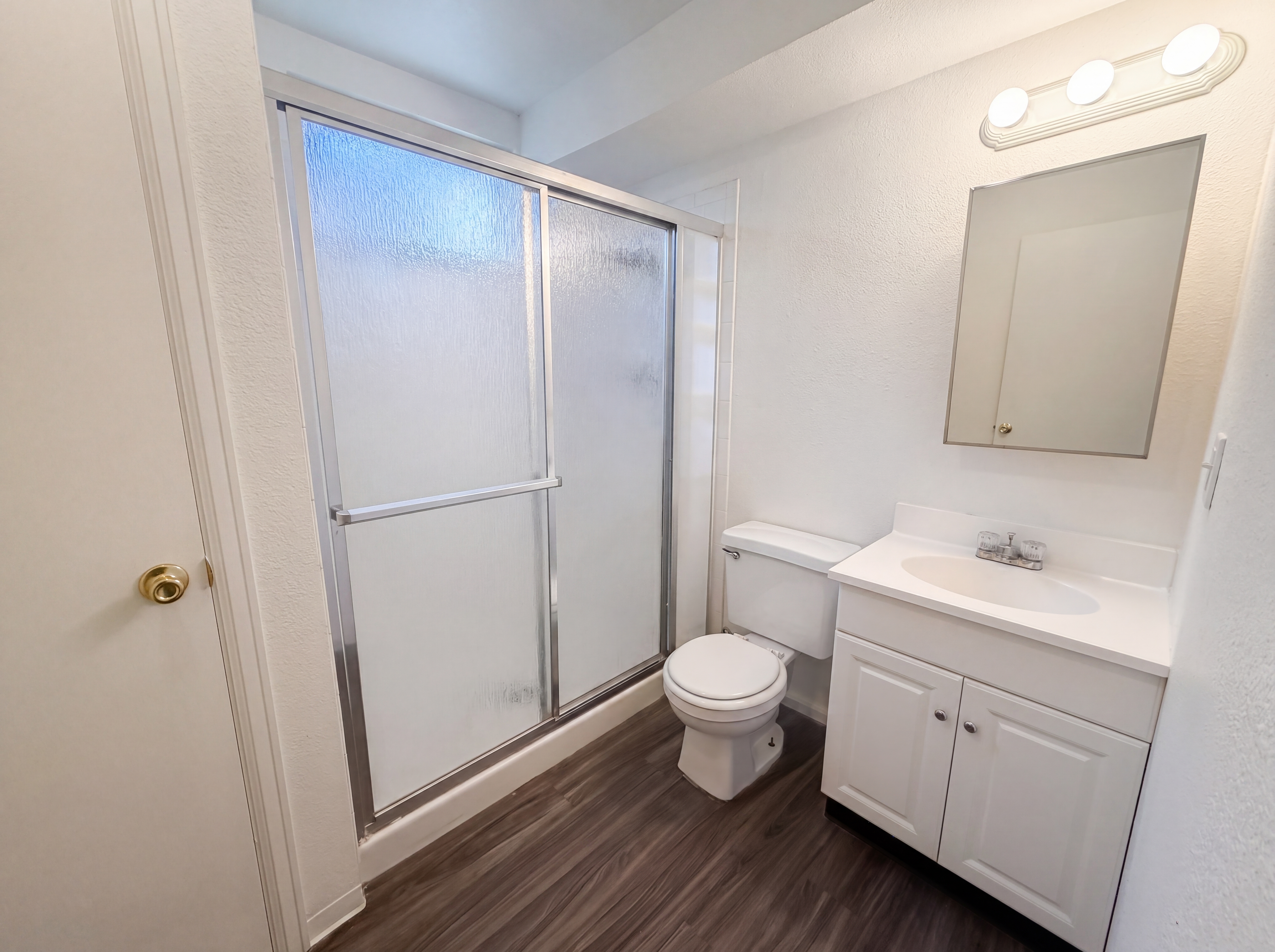Photo 11 of 25 of 1902 E 116th Pl, Northglenn, CO