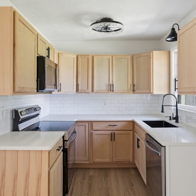 Property photo 2 of 5734 Hill Rd