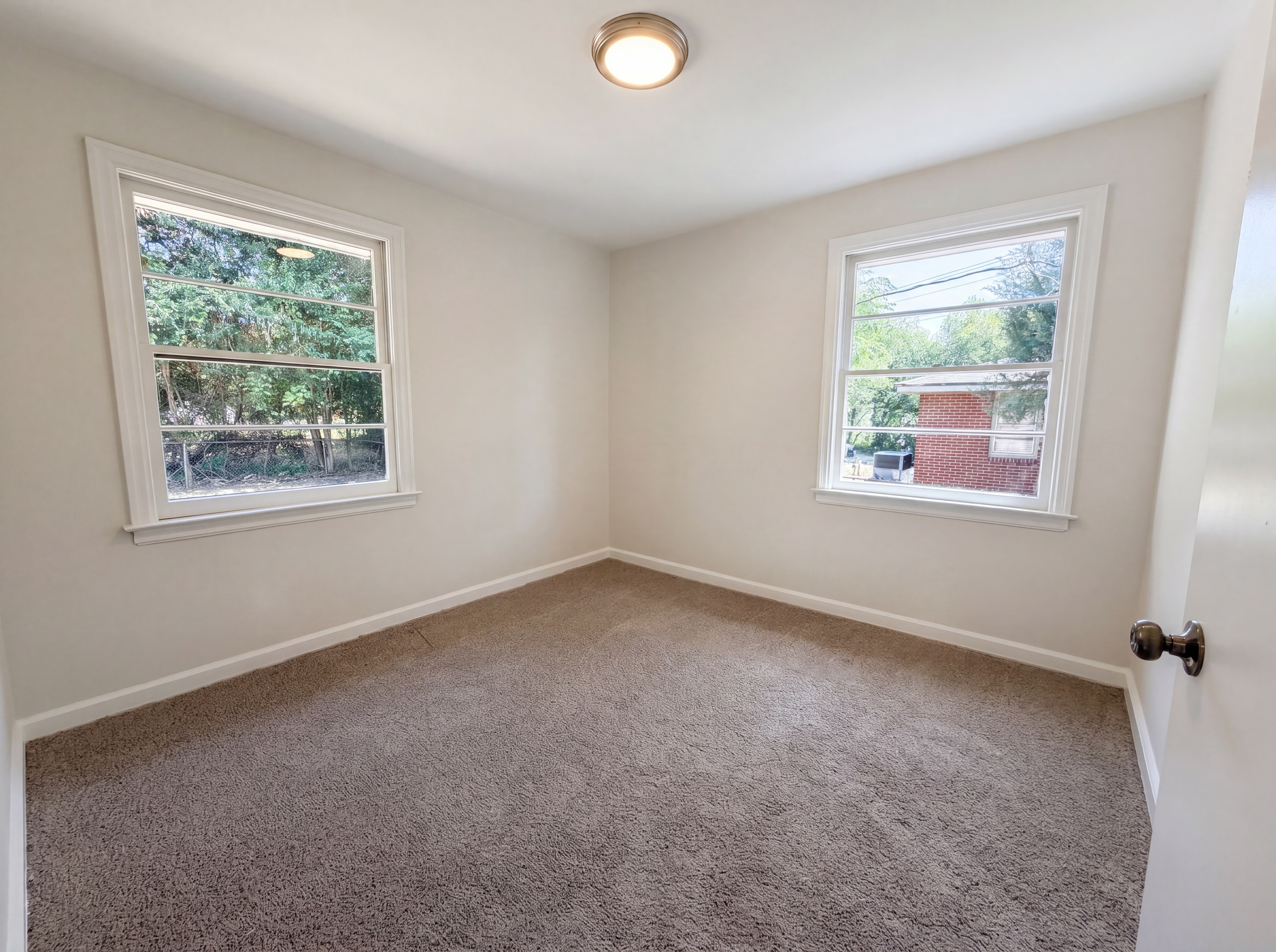 Photo 9 of 17 of 2112 Axson St, Cayce, SC