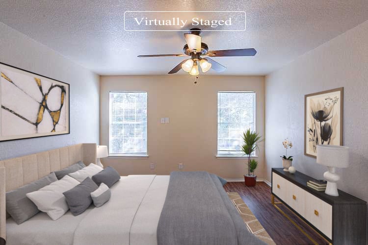 Photo 3 of 21 - 956 Marble Pt, San Antonio, TX 78251