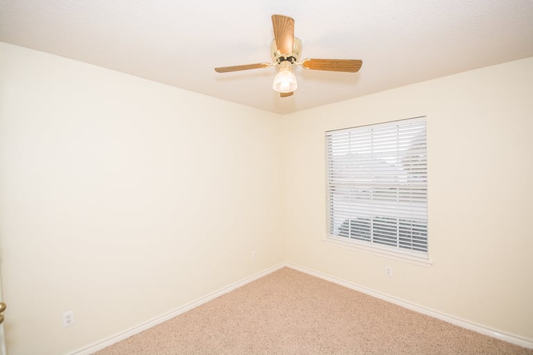 Photo 15 of 24 - 1012 Ridgecrest Dr, McKinney, TX 75069