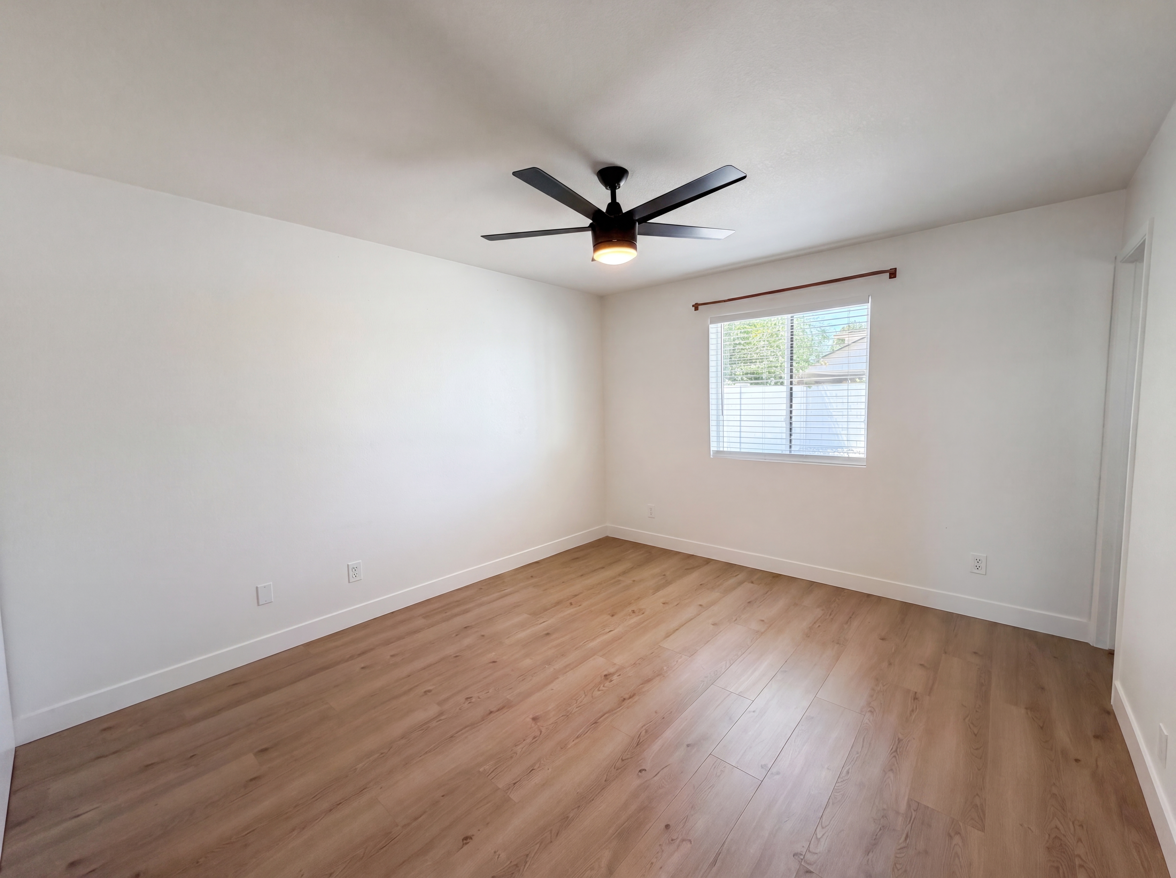 Photo 16 of 19 of 2507 E Buffalo St, Chandler, AZ