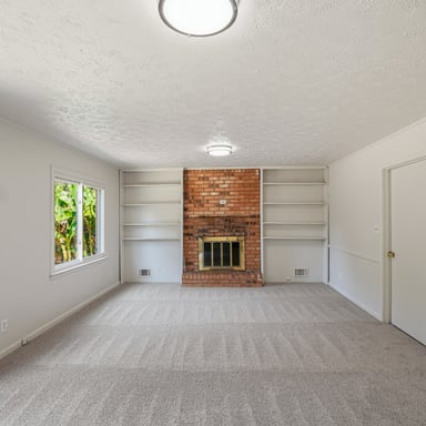 Property photo 3 of 5265 Corinth Cir