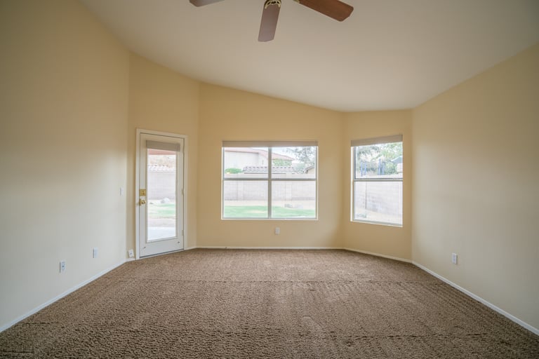 Photo 12 of 28 - 9923 N 58th Dr, Glendale, AZ 85302