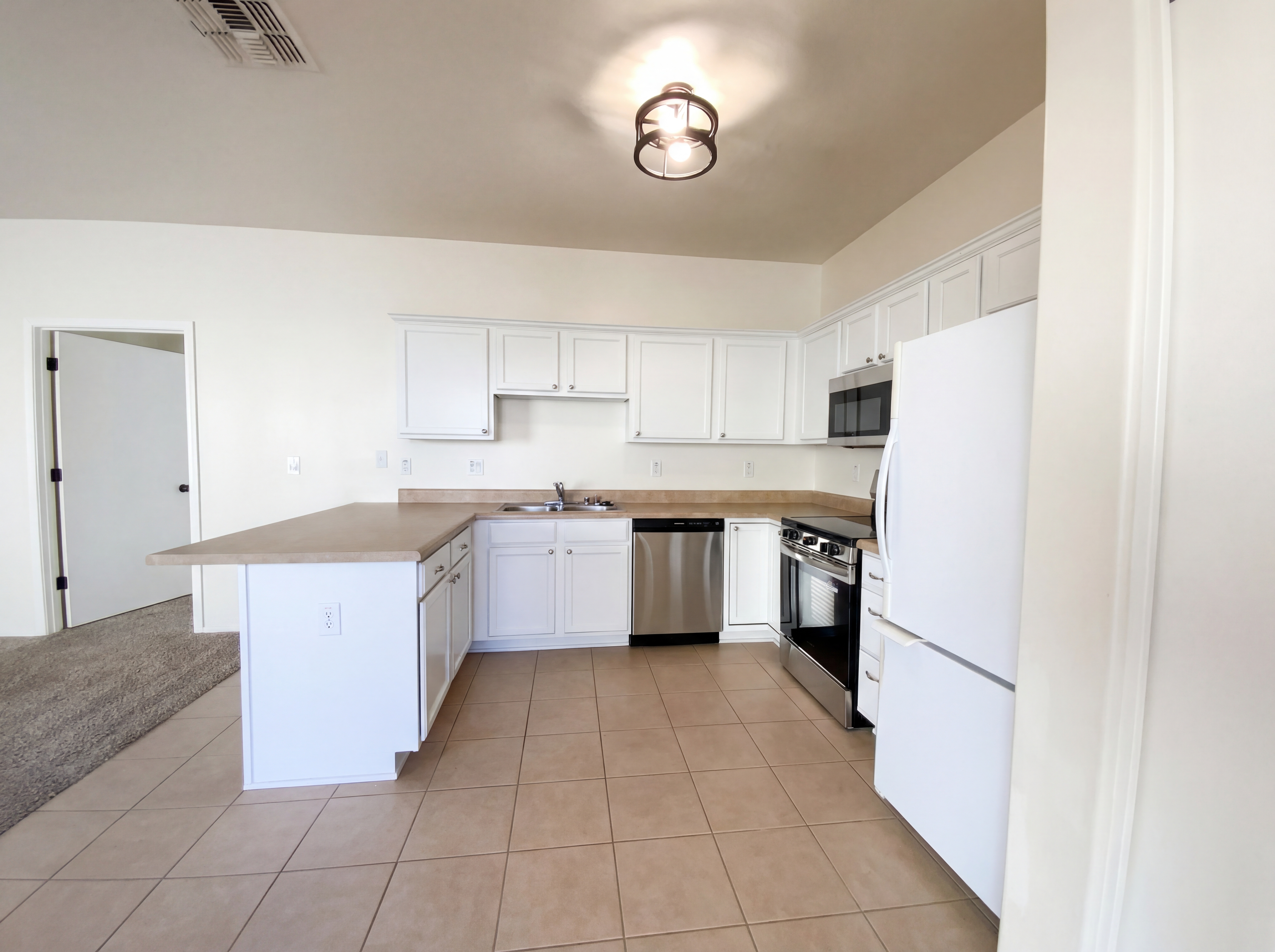 Photo 2 of 15 of 2300 E Magma Rd, San Tan Valley, AZ