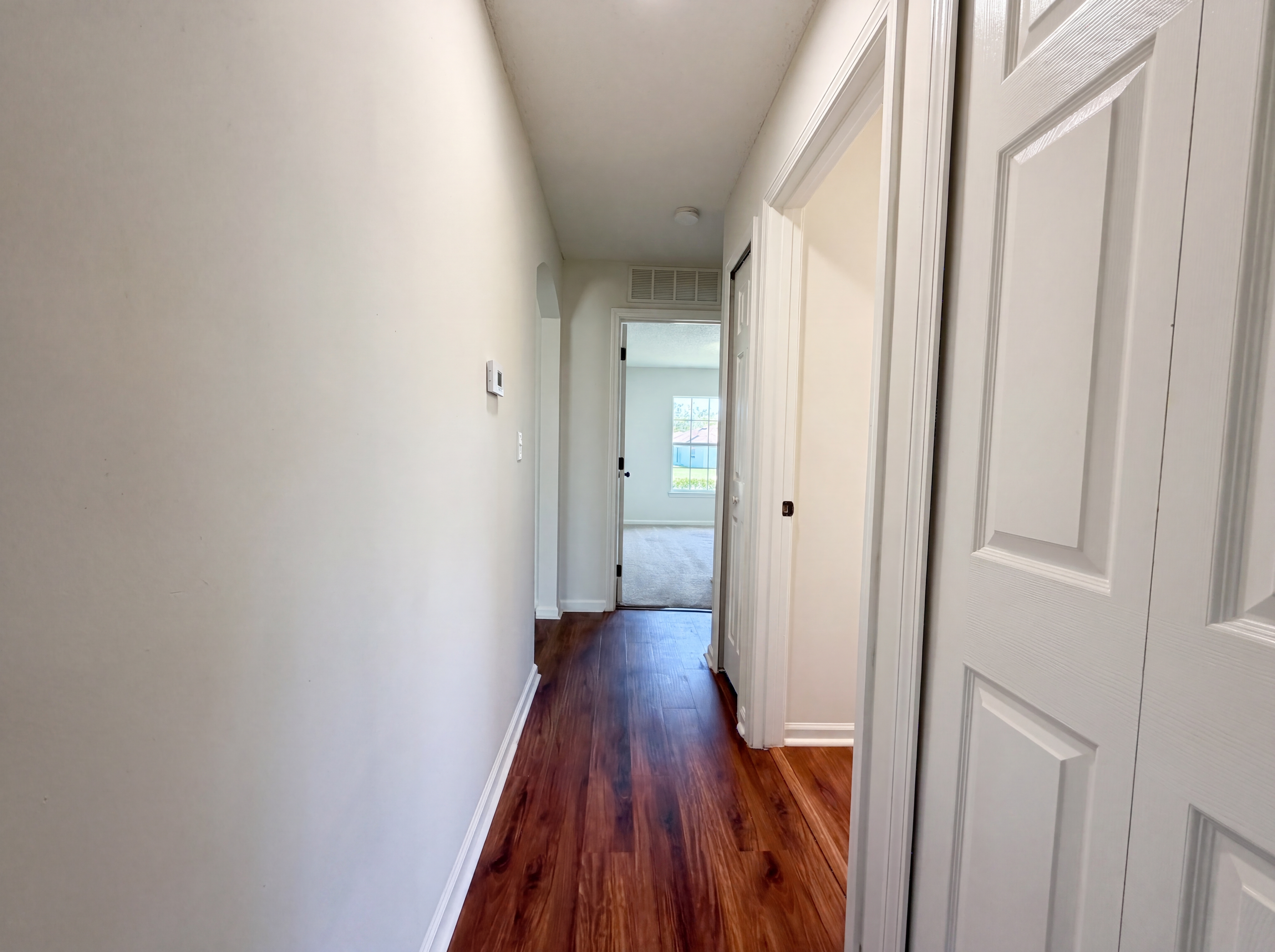 Photo 17 of 21 of 11424 Rolling River Blvd, Jacksonville, FL