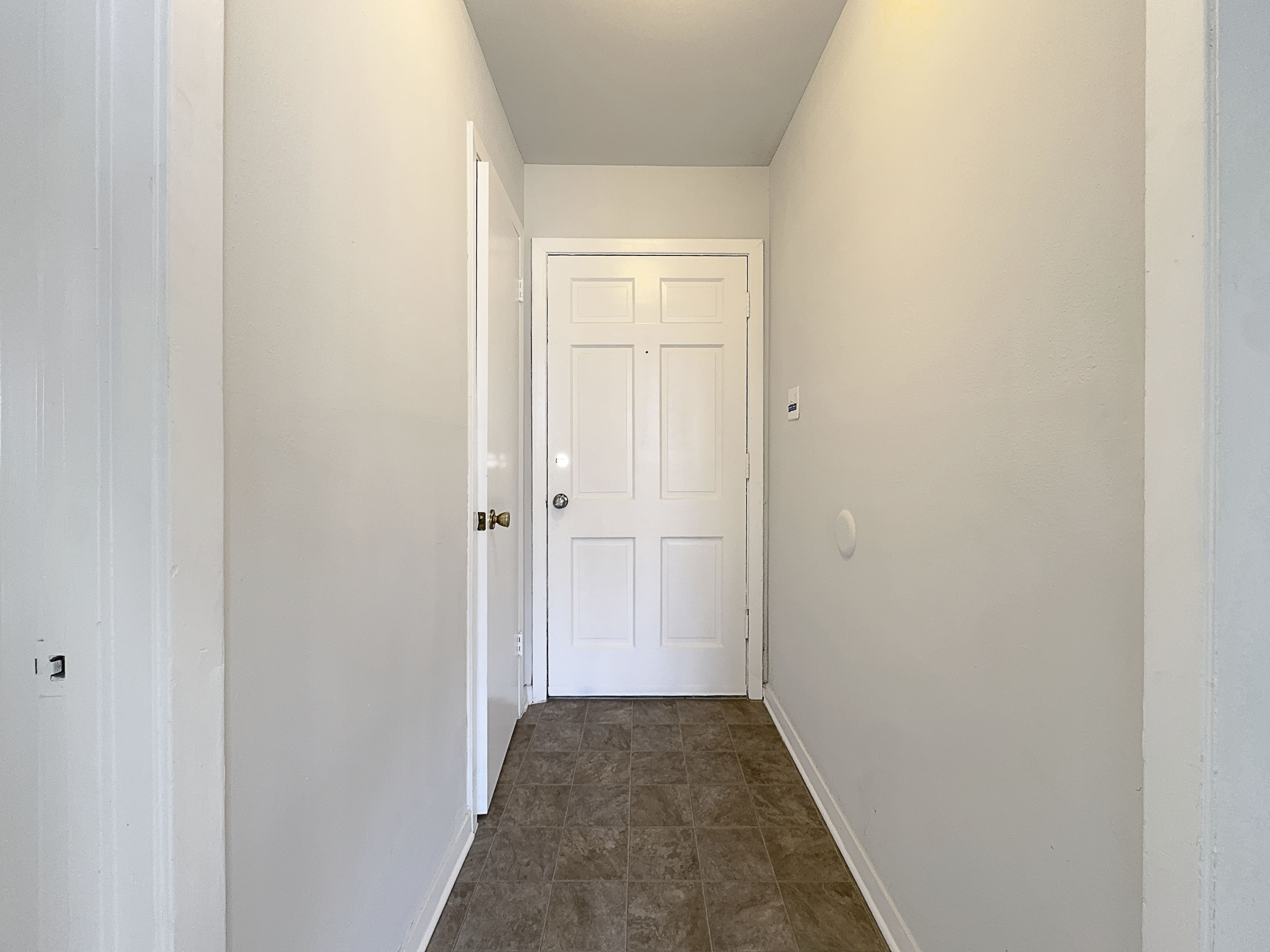Photo 7 of 18 of 15311 Woodforest Blvd, Channelview, TX