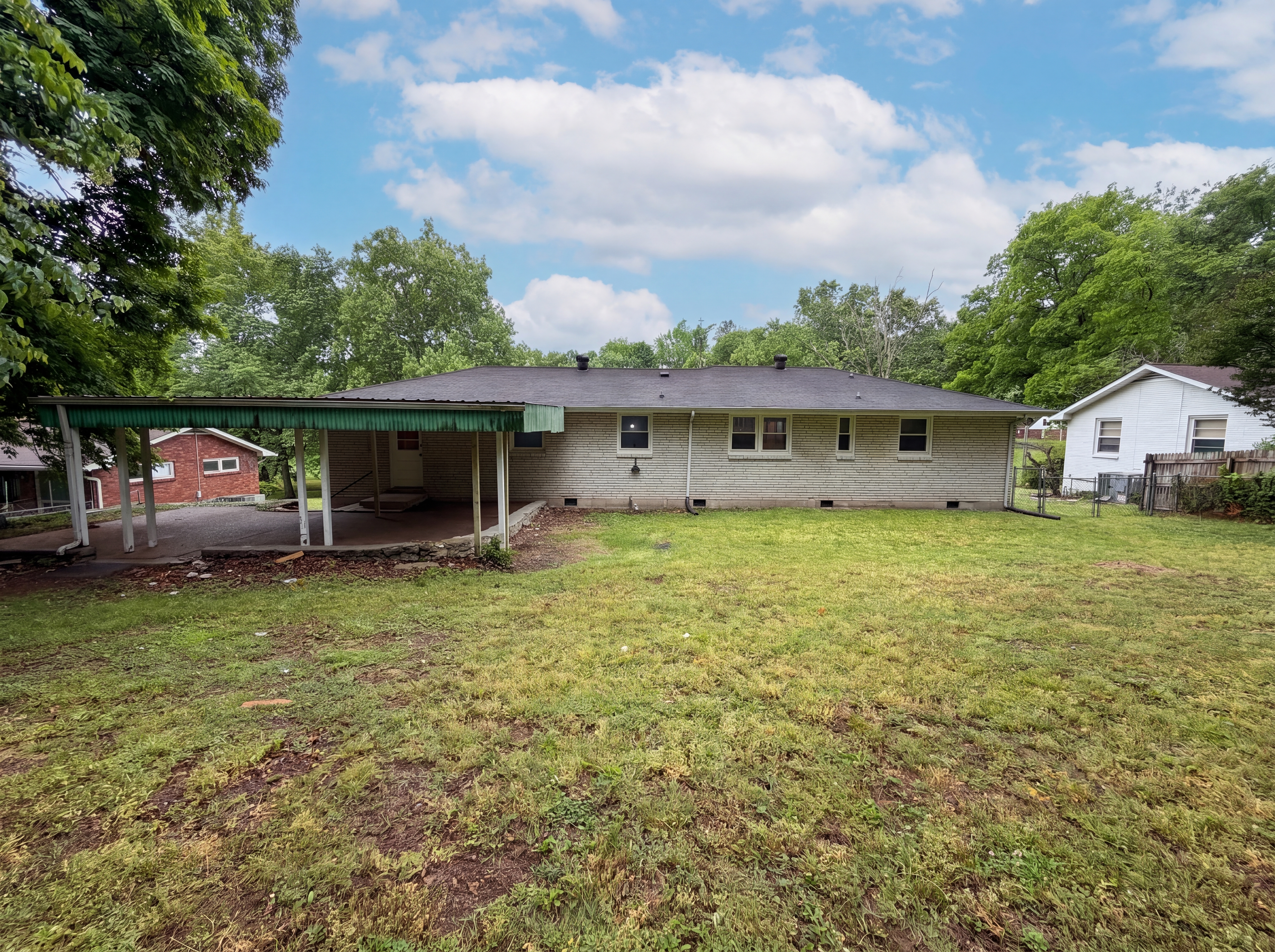 Photo 5 of 18 of 724 Woodmere Dr, Nashville, TN