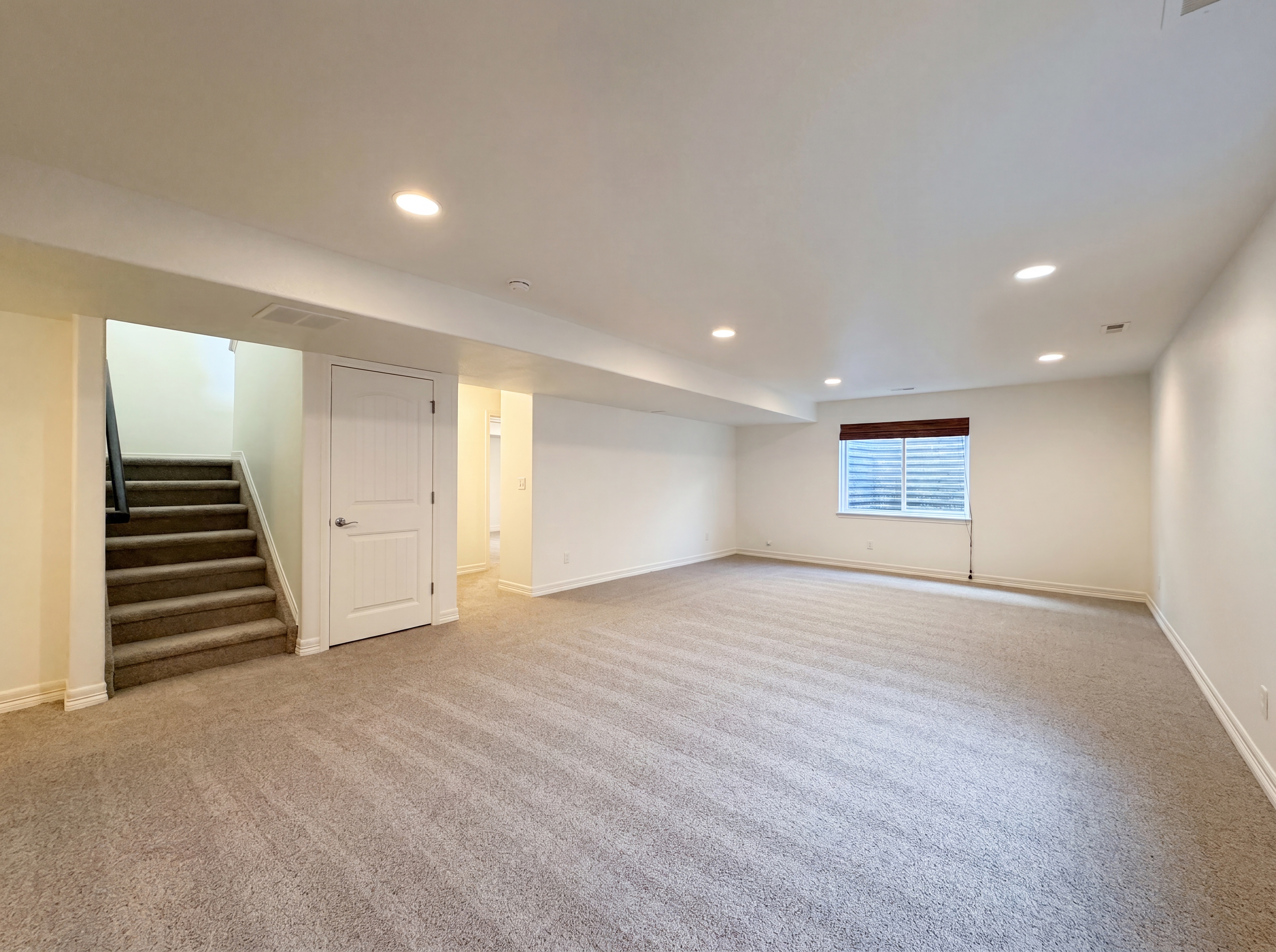 Photo 17 of 47 of 2403 Tabor St, Berthoud, CO