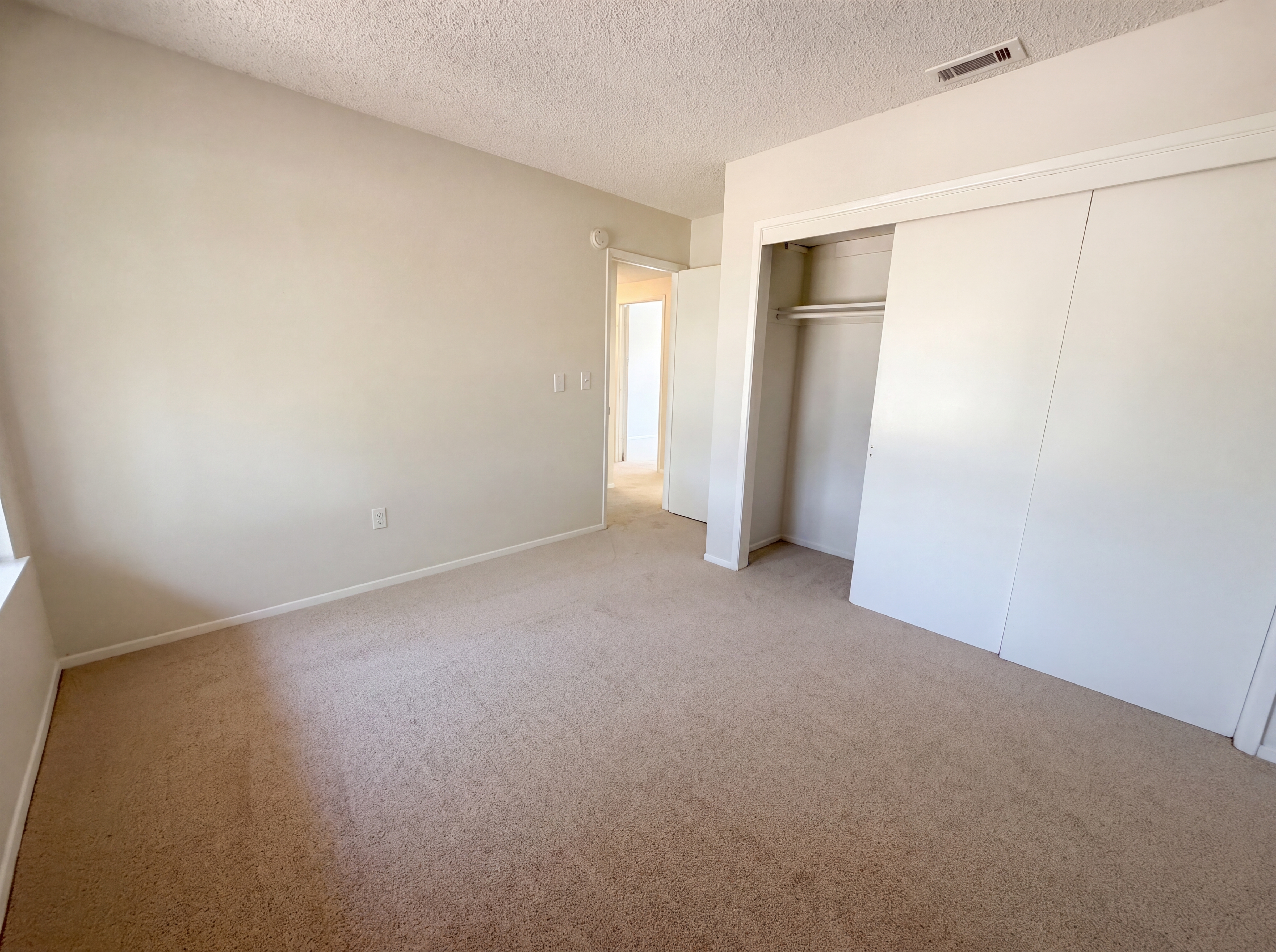 Photo 13 of 20 of 5947 Arden Ave, Highland, CA