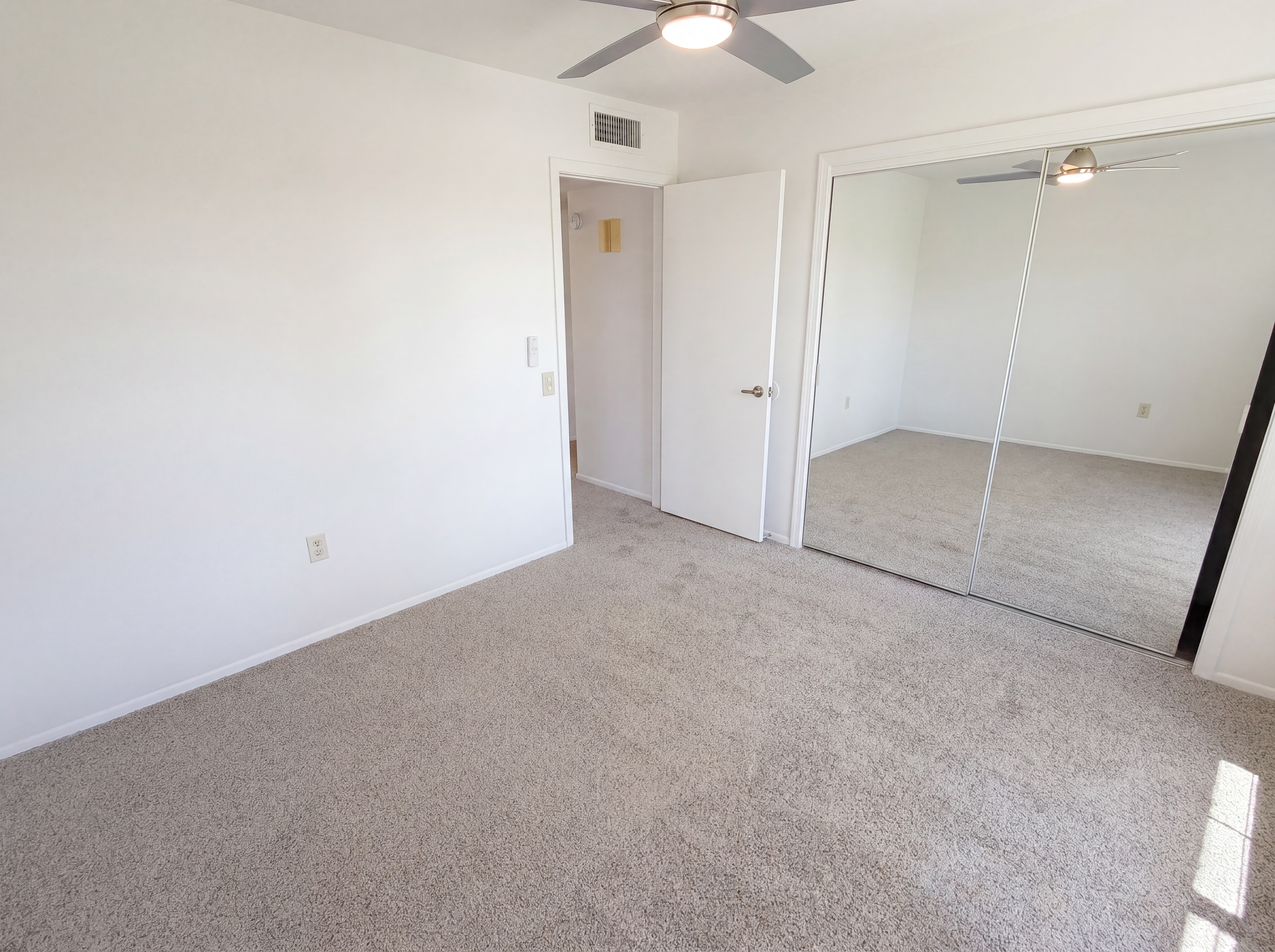 Photo 13 of 28 of 14624 W Blackwood Dr, Sun City West, AZ