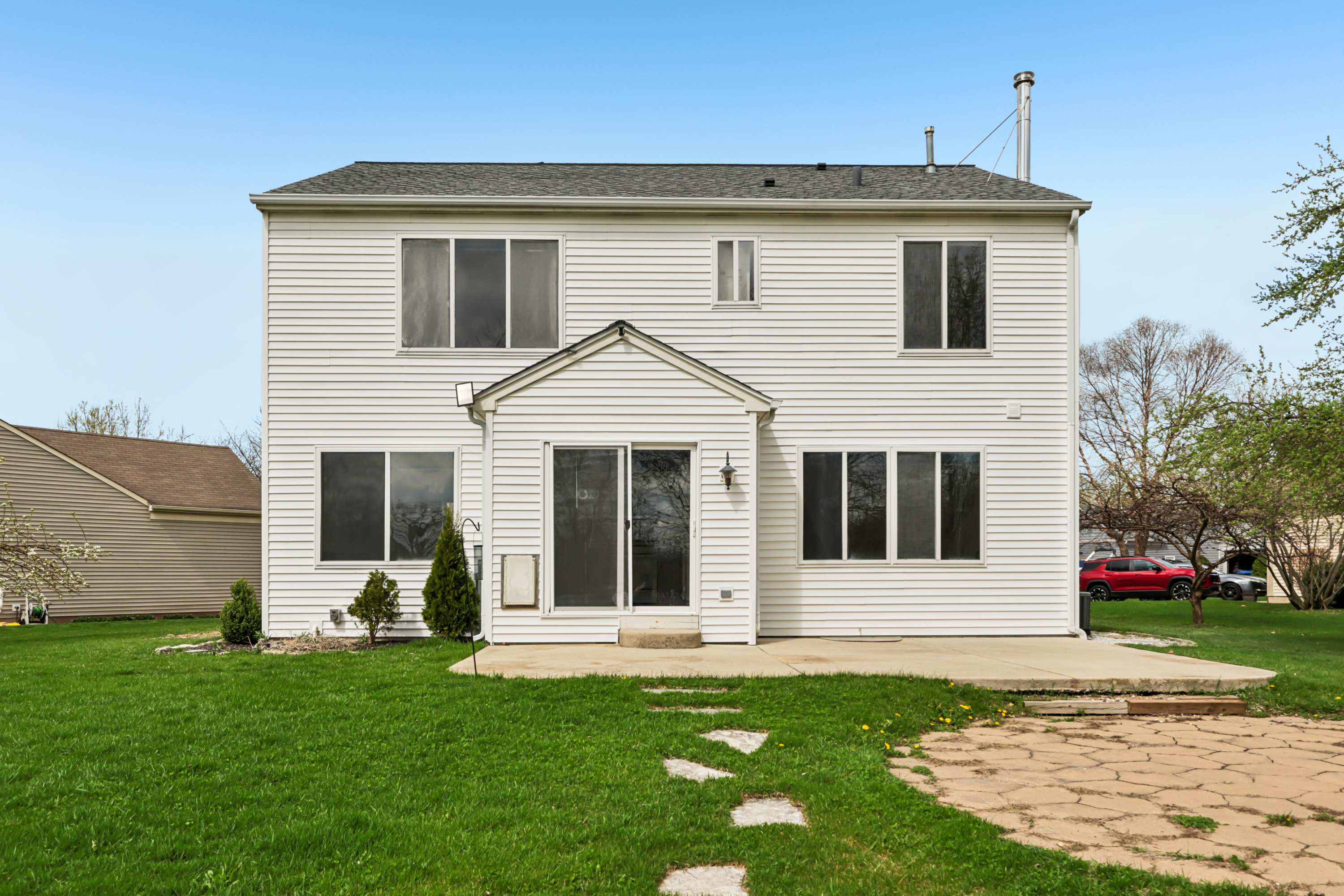 Photo 5 of 39 of 257 Indian Ridge Ln, Lake Villa, IL