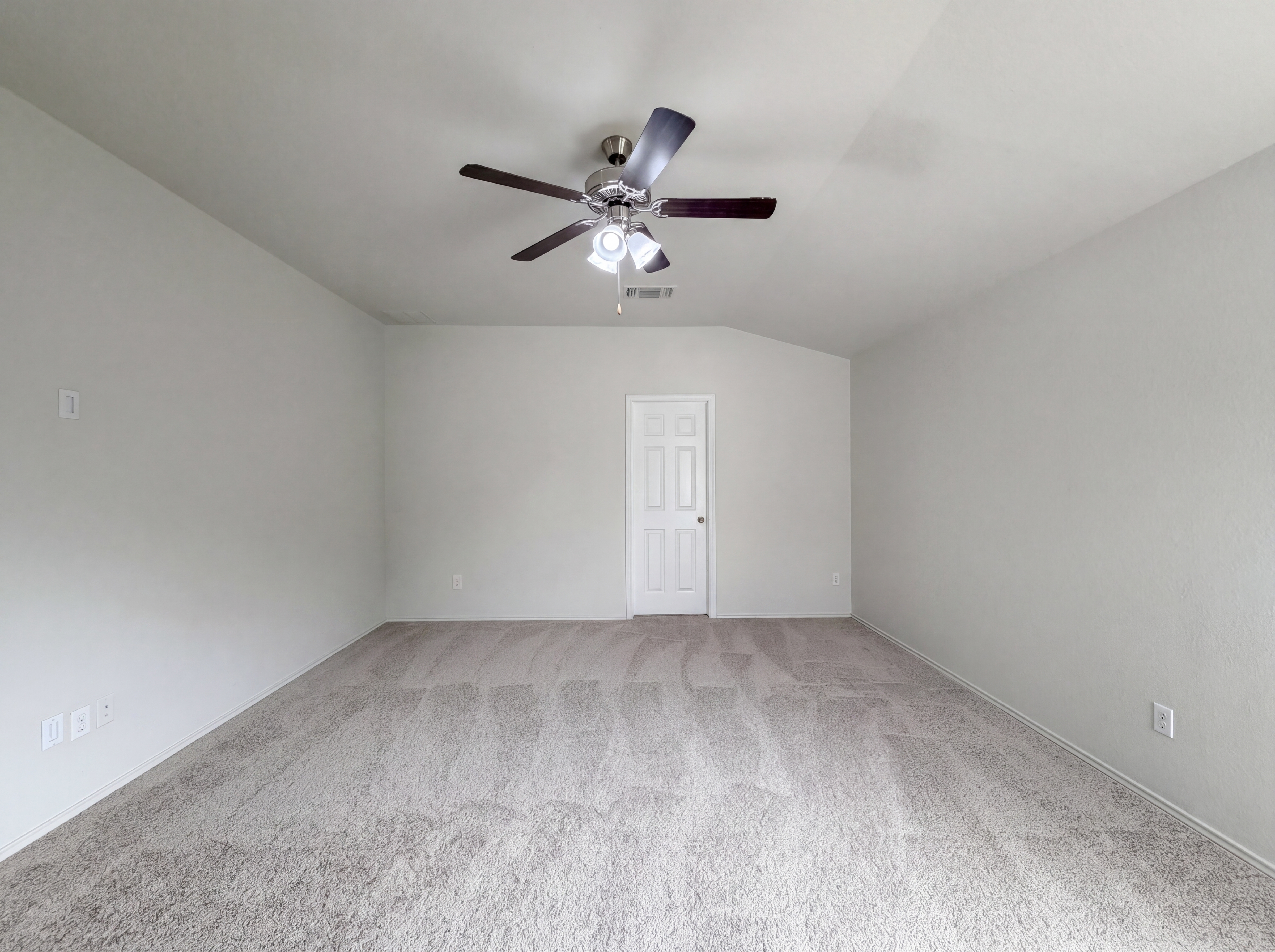Photo 11 of 19 of 6623 Ambrose Cir, Temple, TX