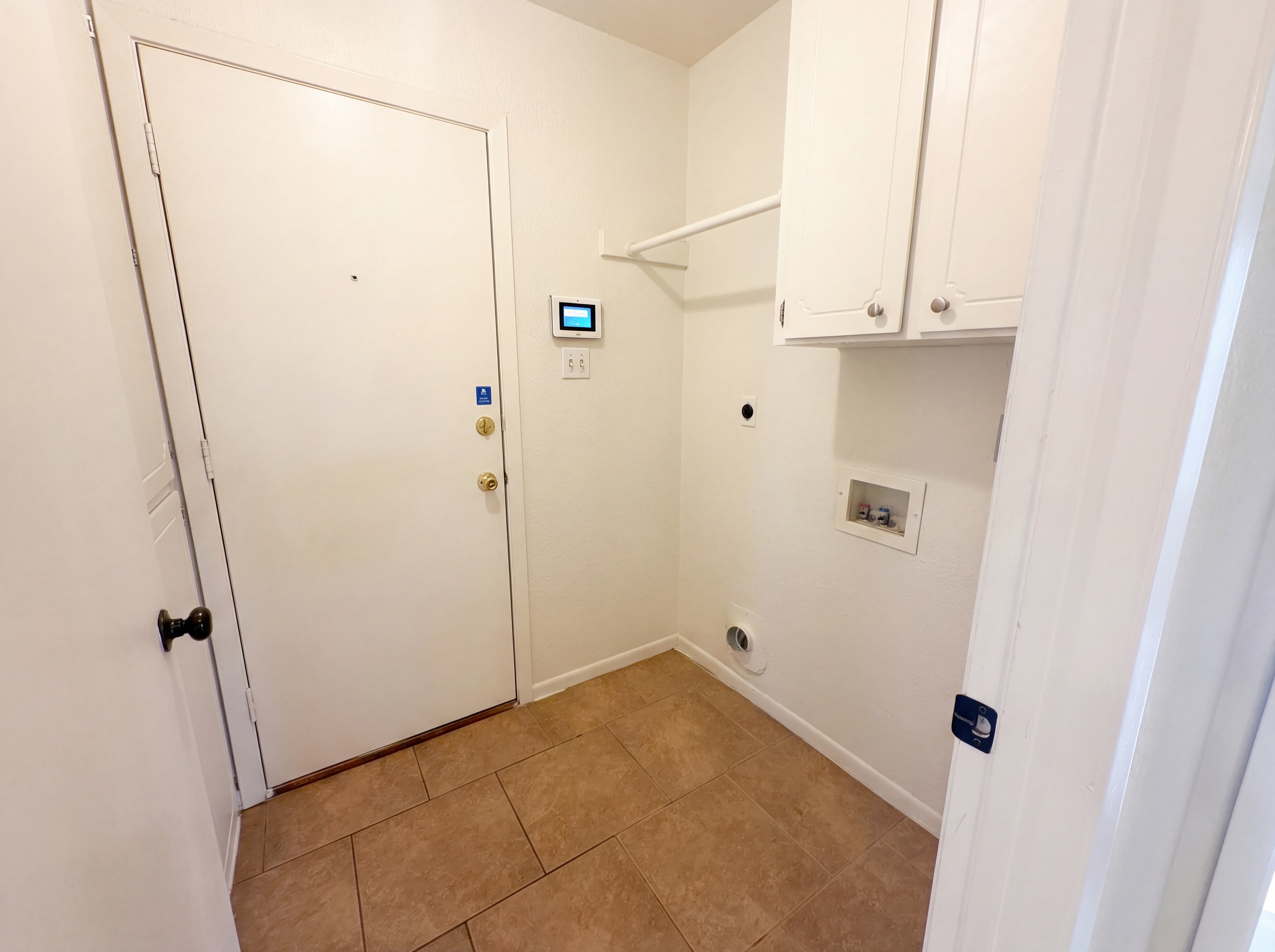 Photo 14 of 16 of 1802 Moonstone Dr, Killeen, TX