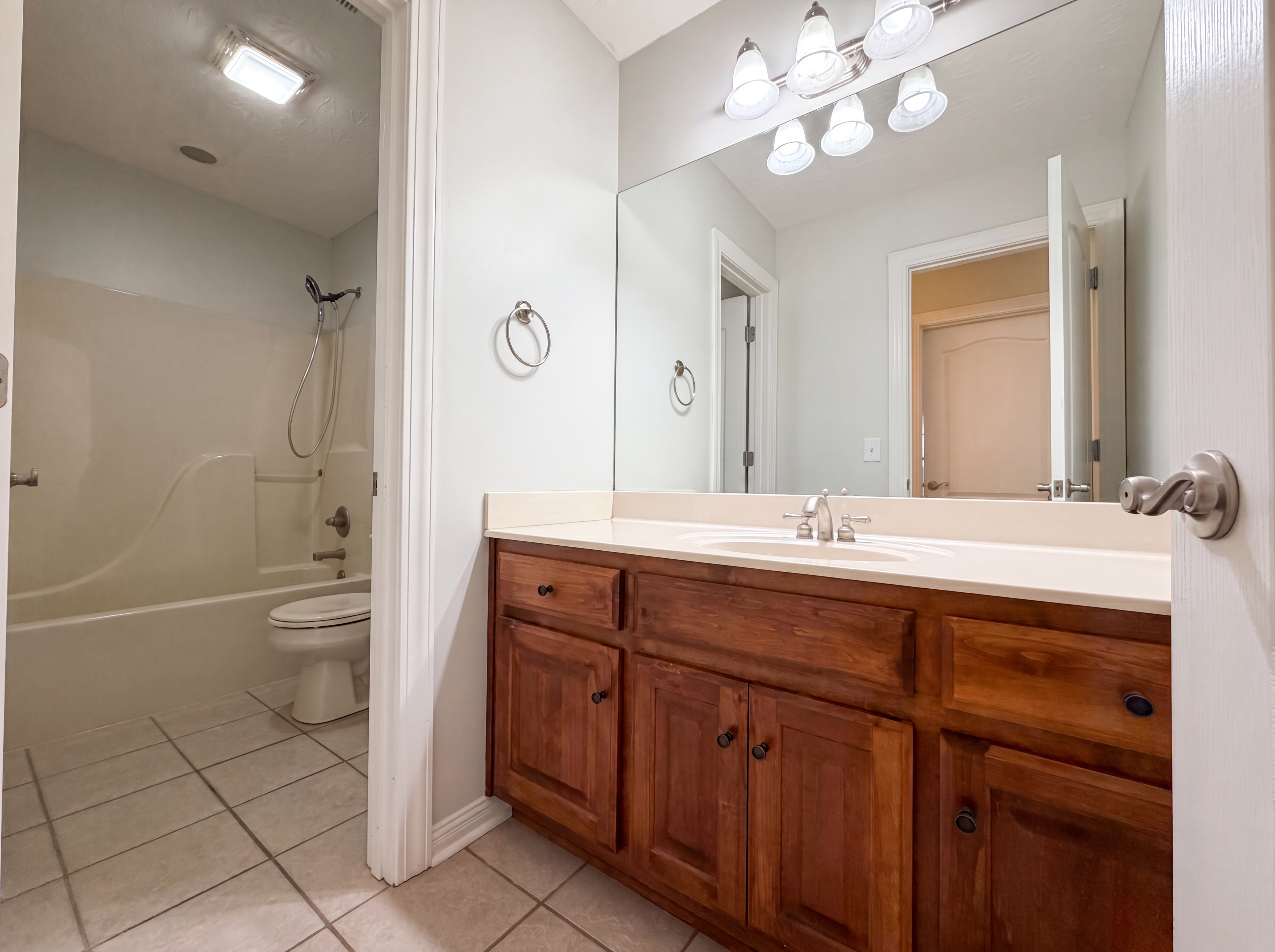 Photo 15 of 20 of 118 Pilot Knob Ln, Hendersonville, TN