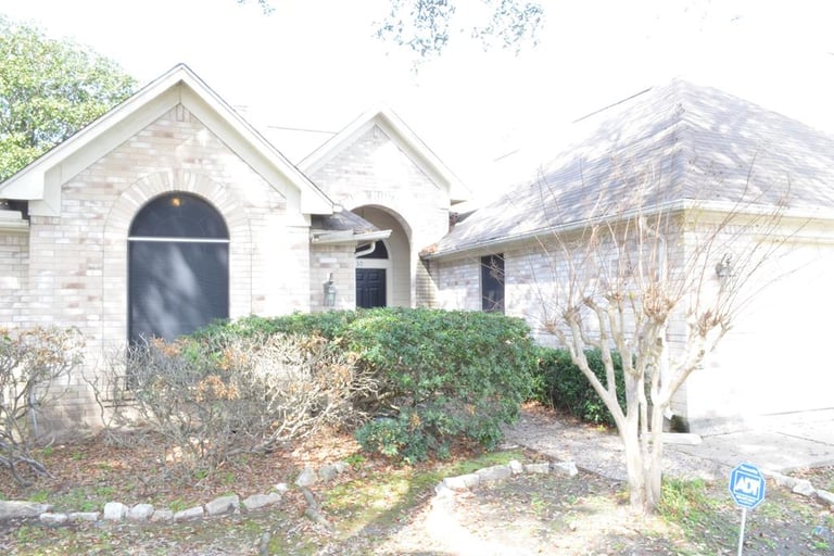 2230 Laurel Oaks Dr, Houston, TX 77014 Opendoor