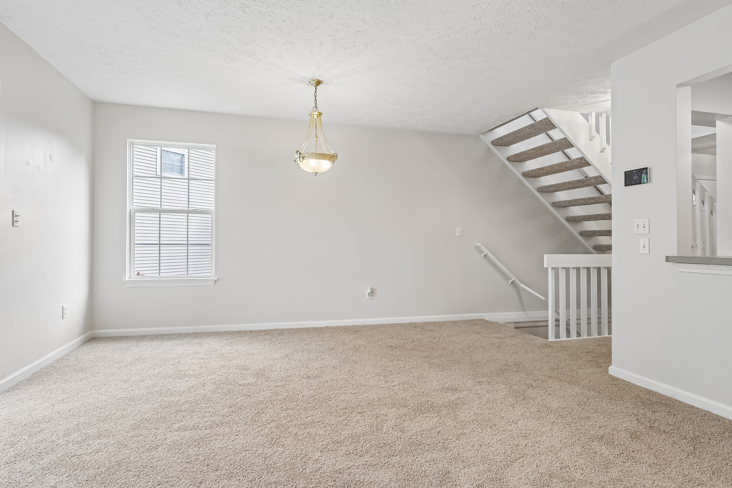 Photo 15 of 27 of 1352 Meadow Run, Copley, OH