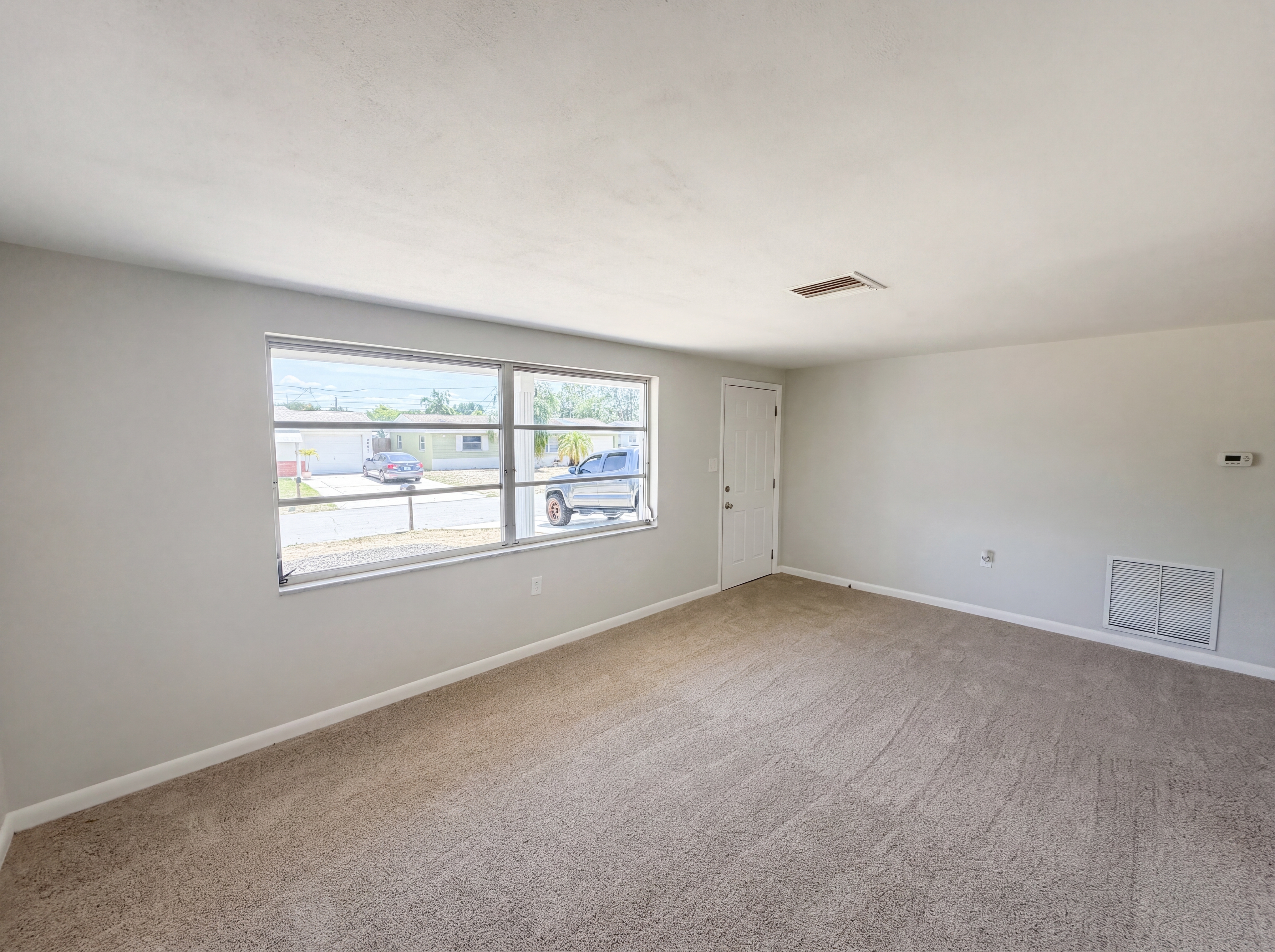 Photo 9 of 26 of 3523 Berkshire St, New Port Richey, FL