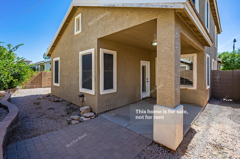 Photo 5 of 21 - 8740 E Kiowa Ave, Mesa, AZ 85209
