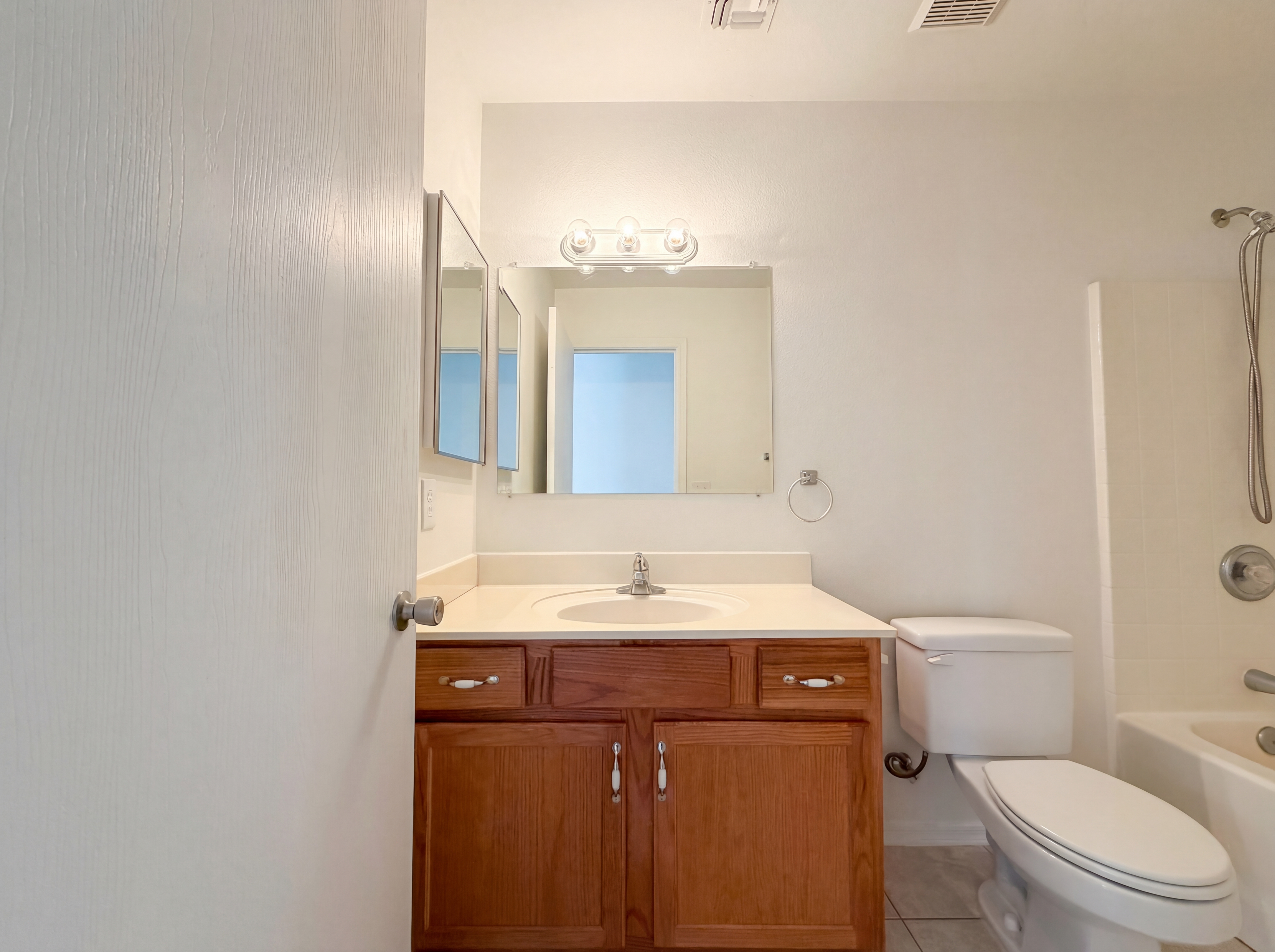 Photo 6 of 28 of 23115 E Oxbow Dr, Florence, AZ