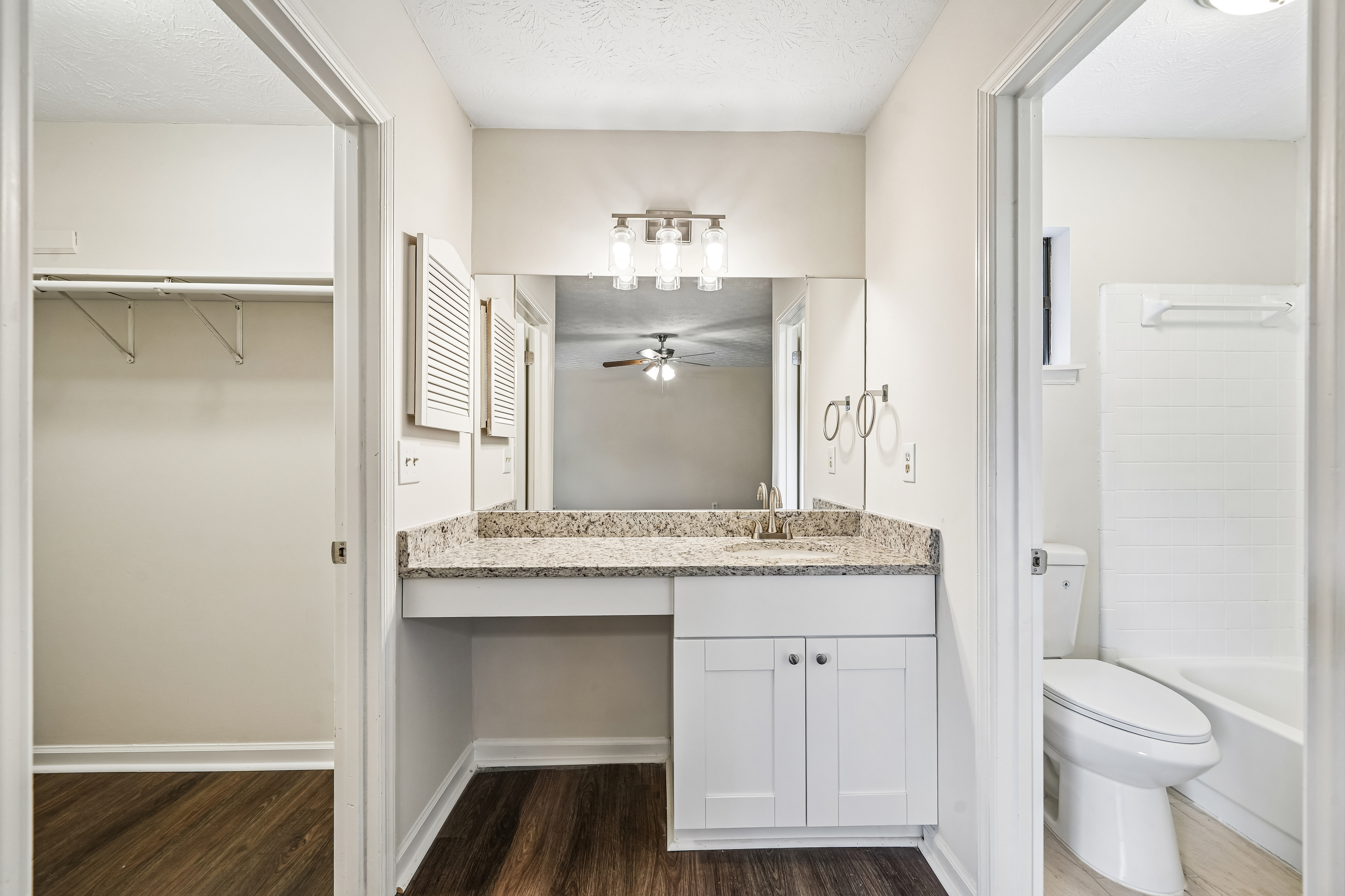 Photo 11 of 26 of 2464 Silver Moss Way, Lawrenceville, GA