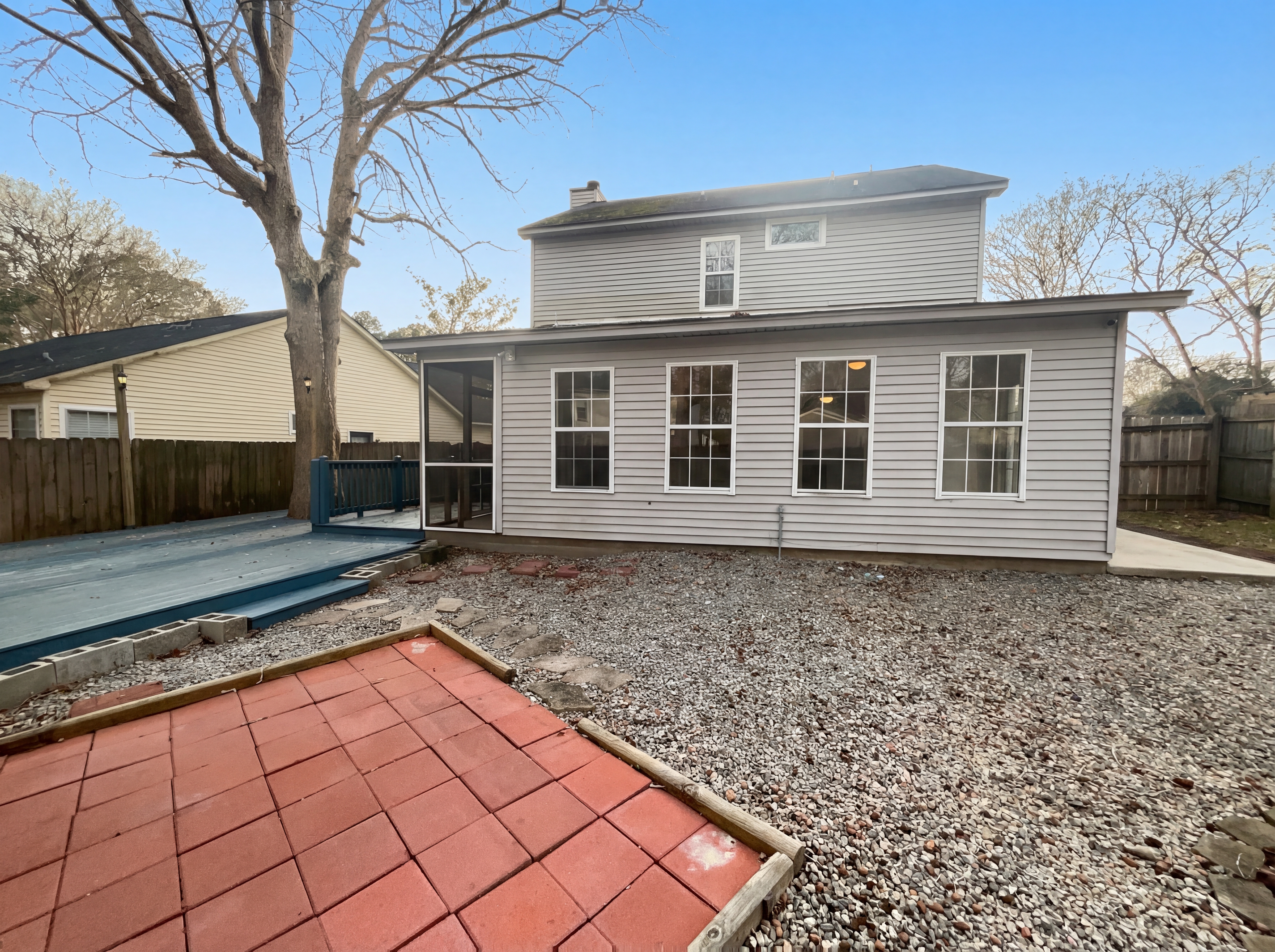 Photo 5 of 17 of 104 Nottingham Ct, Summerville, SC