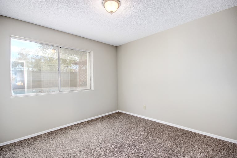 Photo 18 of 24 - 631 E Appaloosa Rd, Gilbert, AZ 85296
