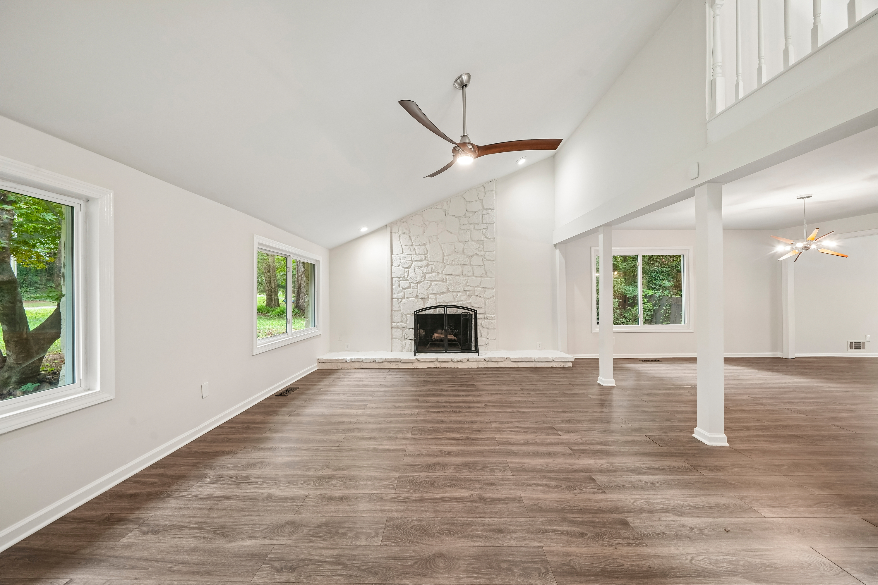 Photo 4 of 47 of 630 Benson Hurst Dr SW, Mableton, GA
