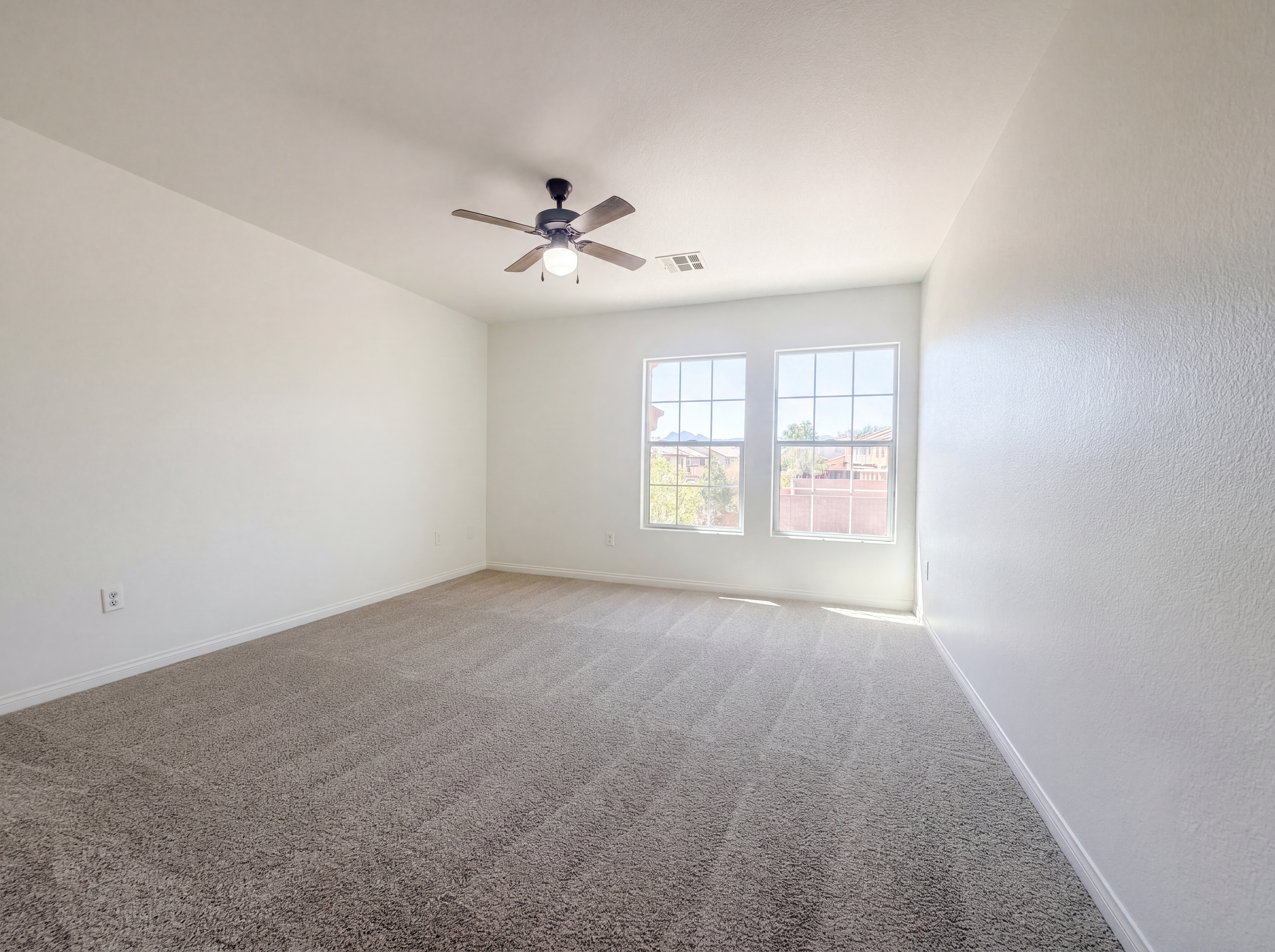 Photo 16 of 24 of 6224 Silver Edge St, North Las Vegas, NV