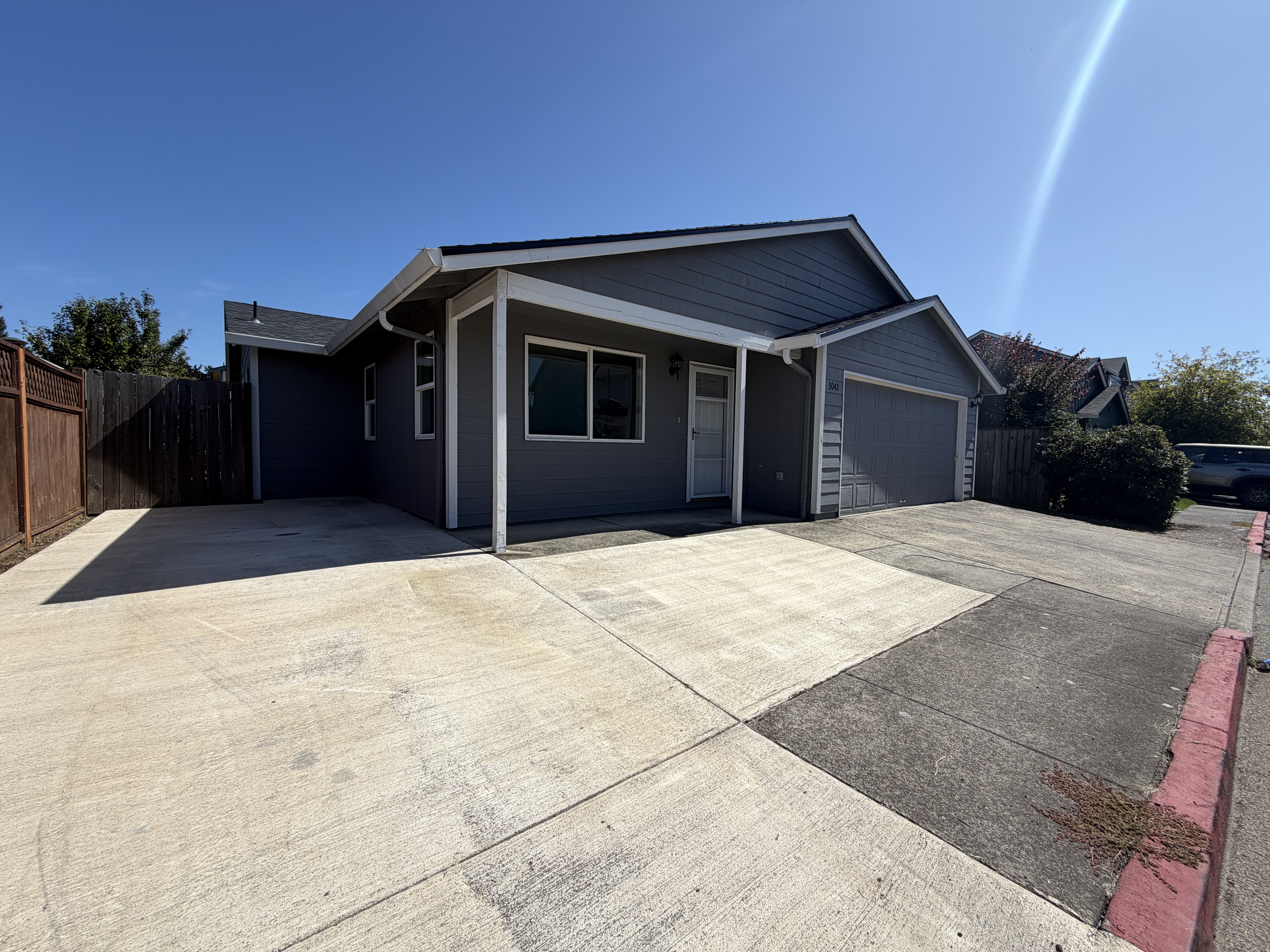 Photo 16 of 17 of 3042 Colleen St NE, Salem, OR
