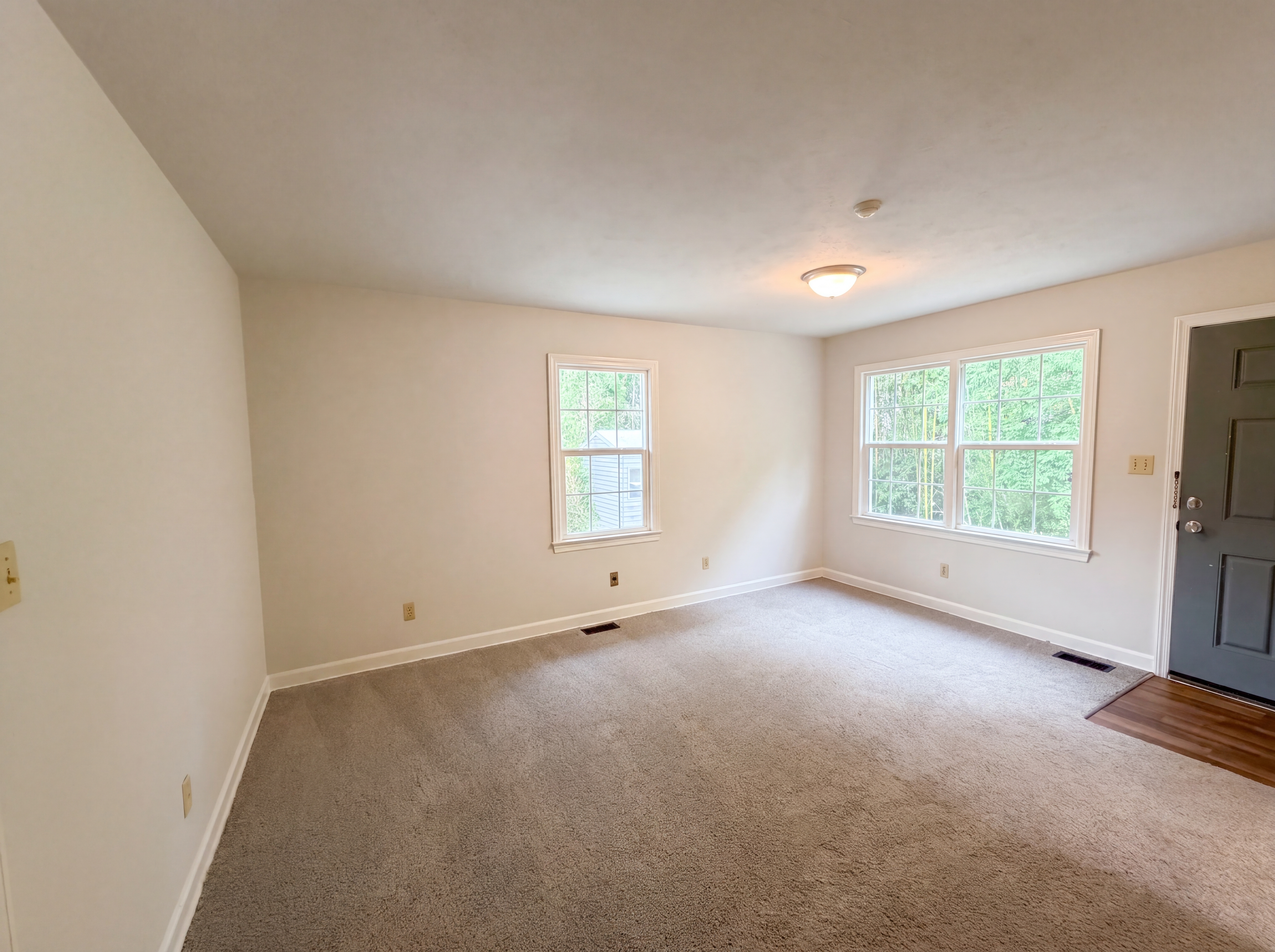 Photo 9 of 17 of 1537 Mintz Ave, Fayetteville, NC
