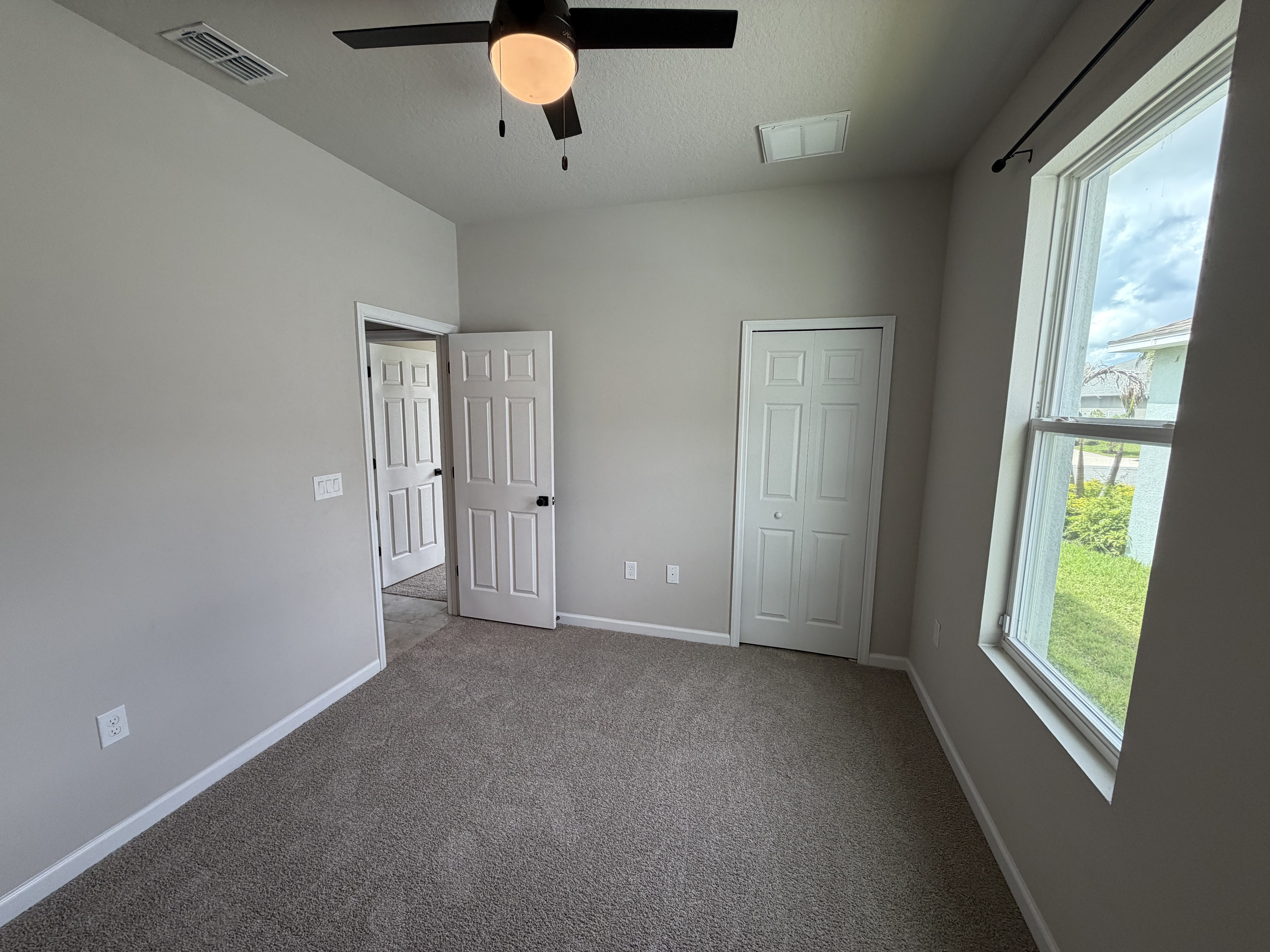 Photo 18 of 26 of 964 Corbin Cir SW, Palm Bay, FL