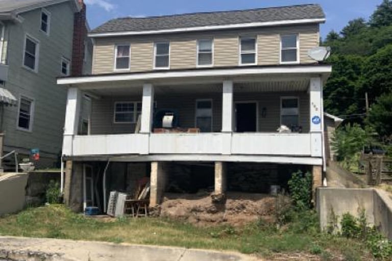 195 Main St, Parryville, PA 18244 Opendoor