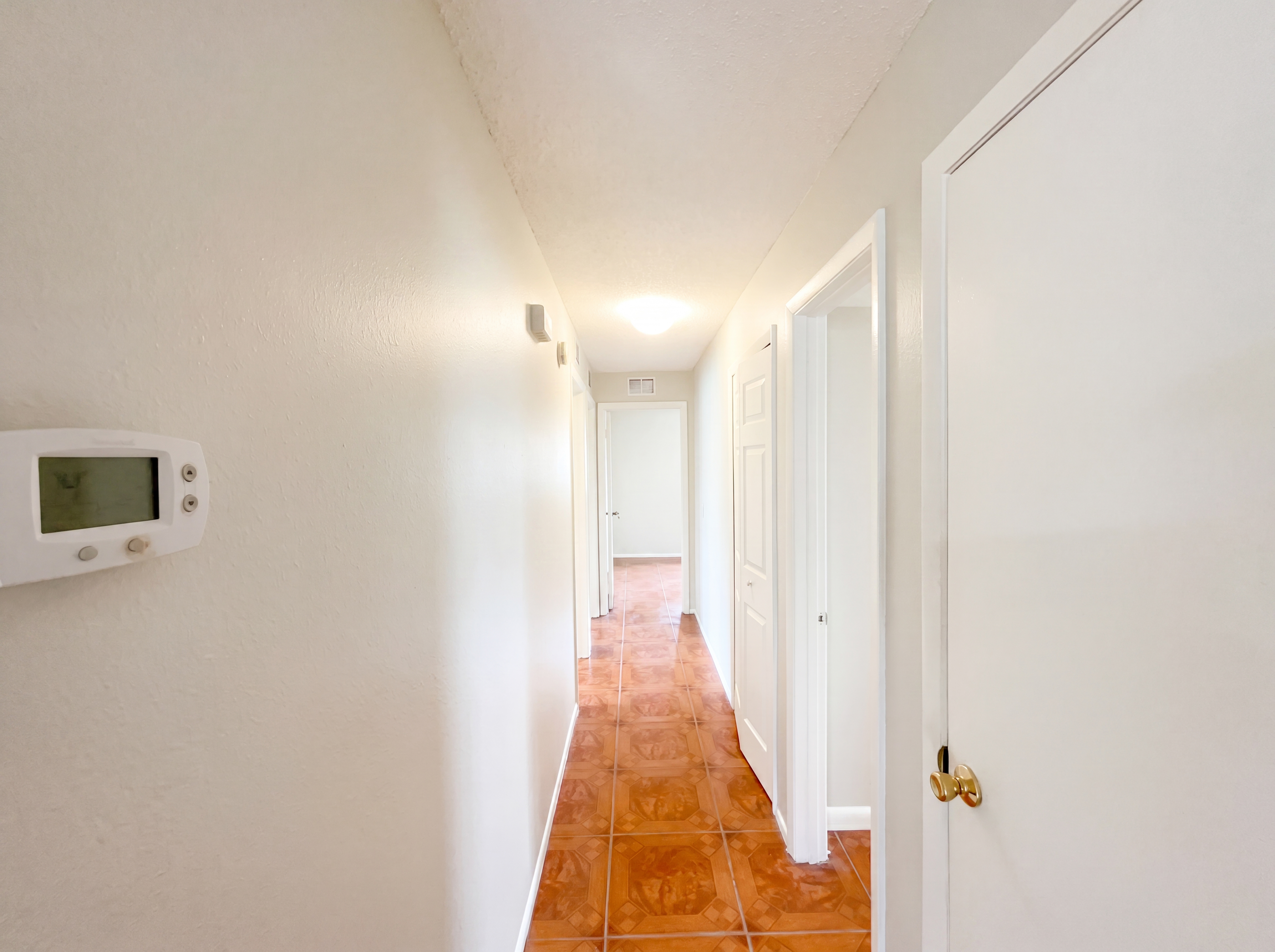 Photo 11 of 27 of 4805 Beacon St, Orlando, FL
