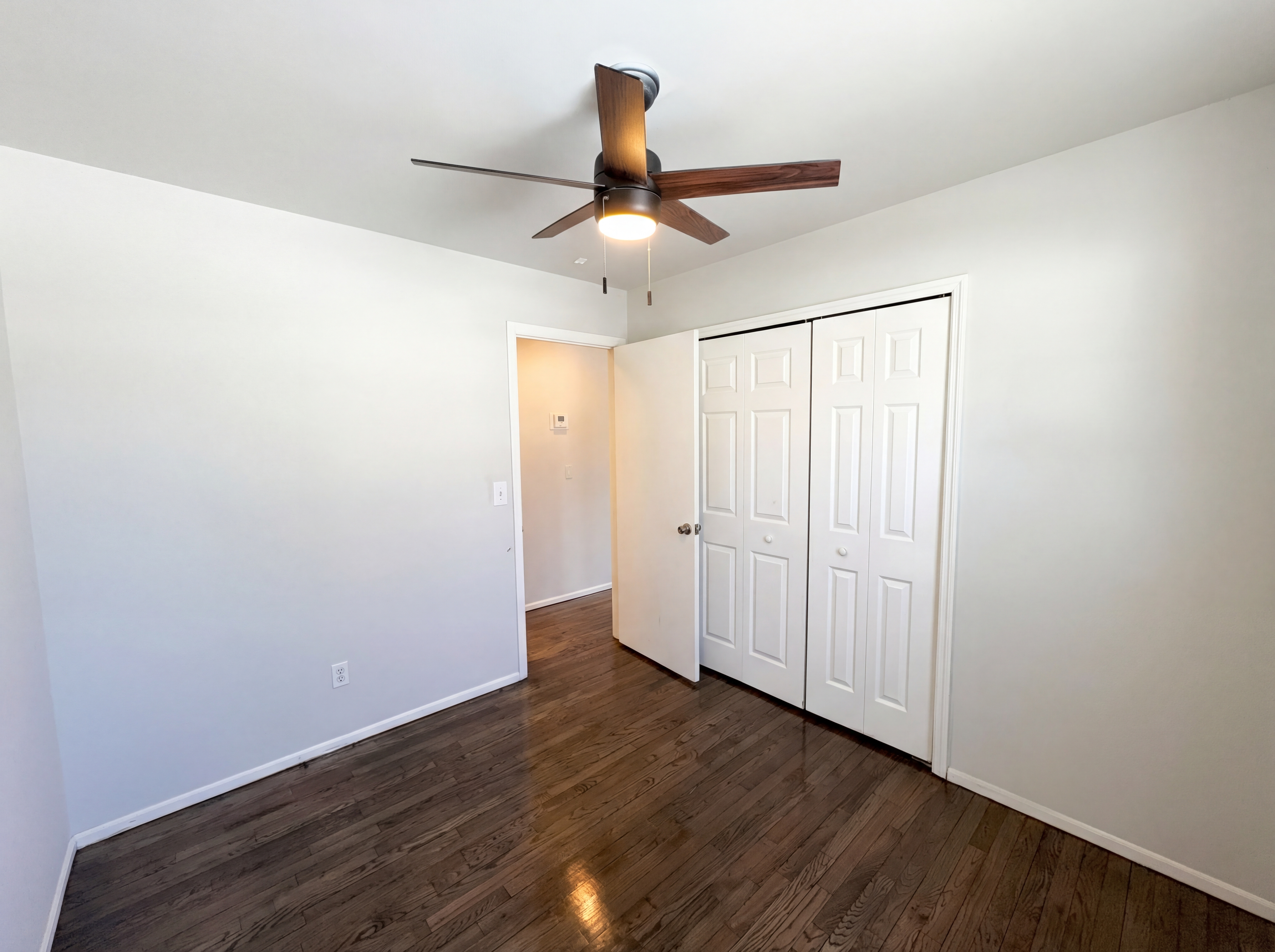 Photo 11 of 24 of 47 Brandywine Cir, Piscataway, NJ