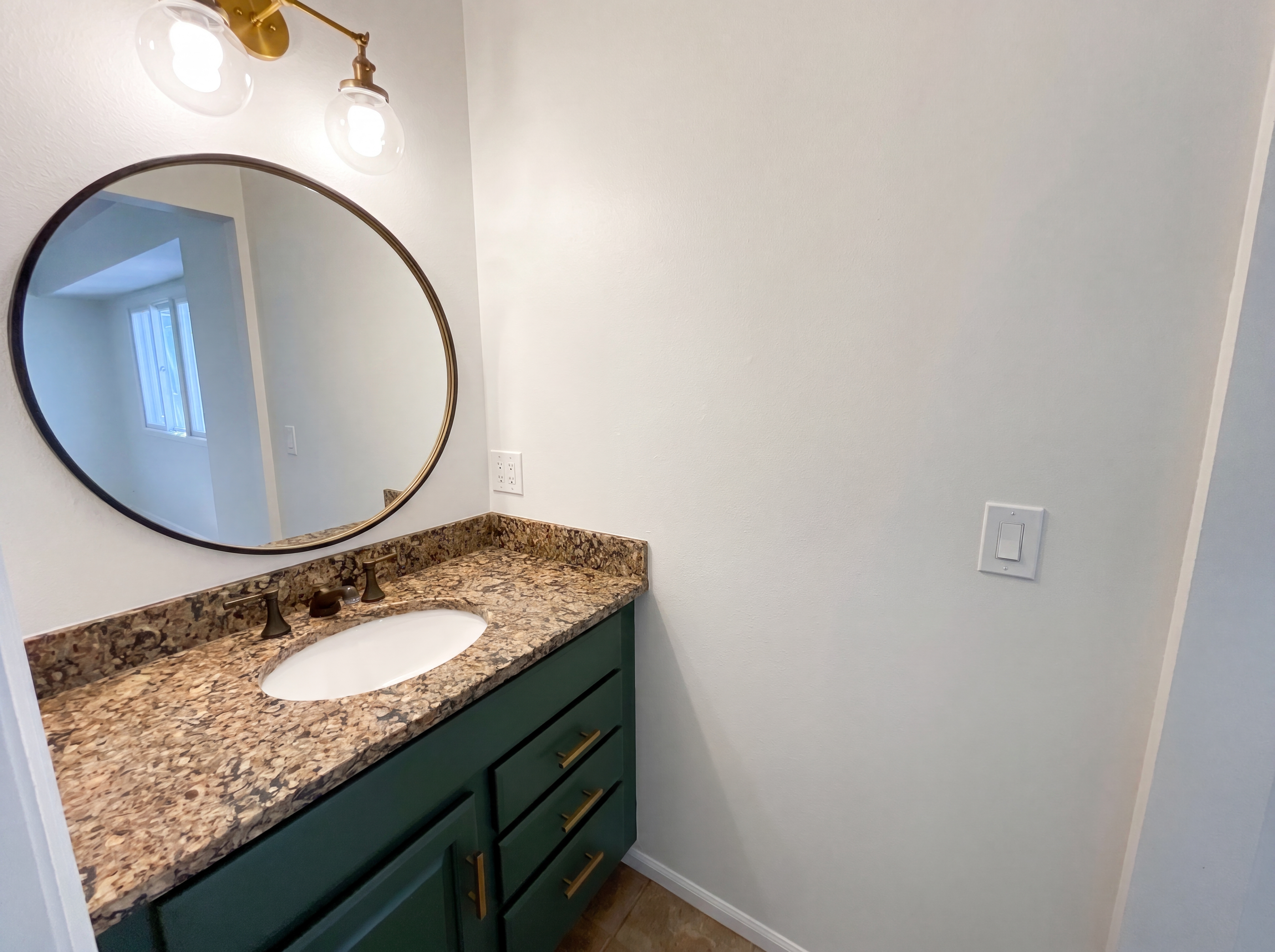 Photo 15 of 33 of 9938 Garland Dr, Broomfield, CO
