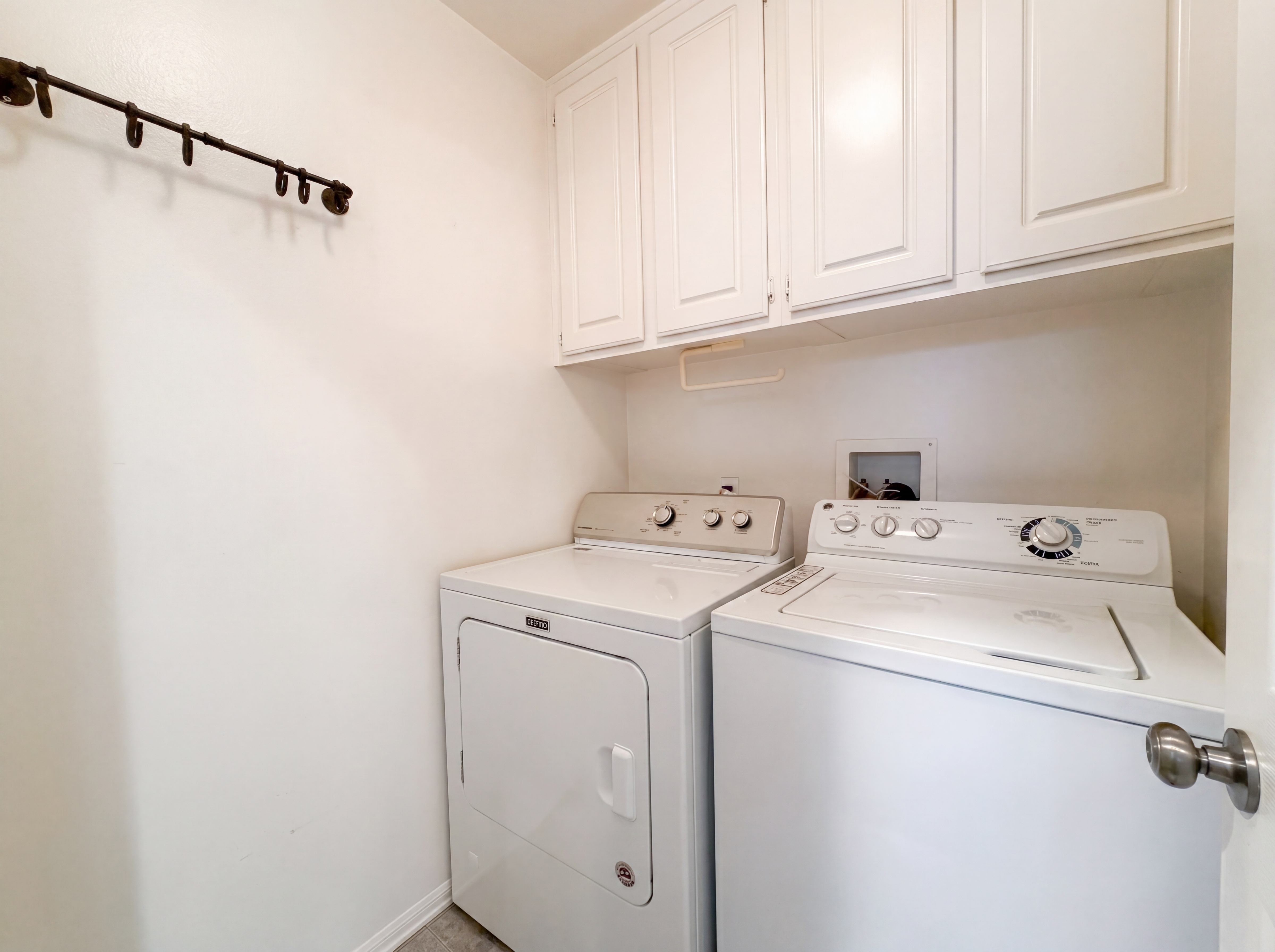 Photo 20 of 28 of 28441 Silverking Trl, Santa Clarita, CA